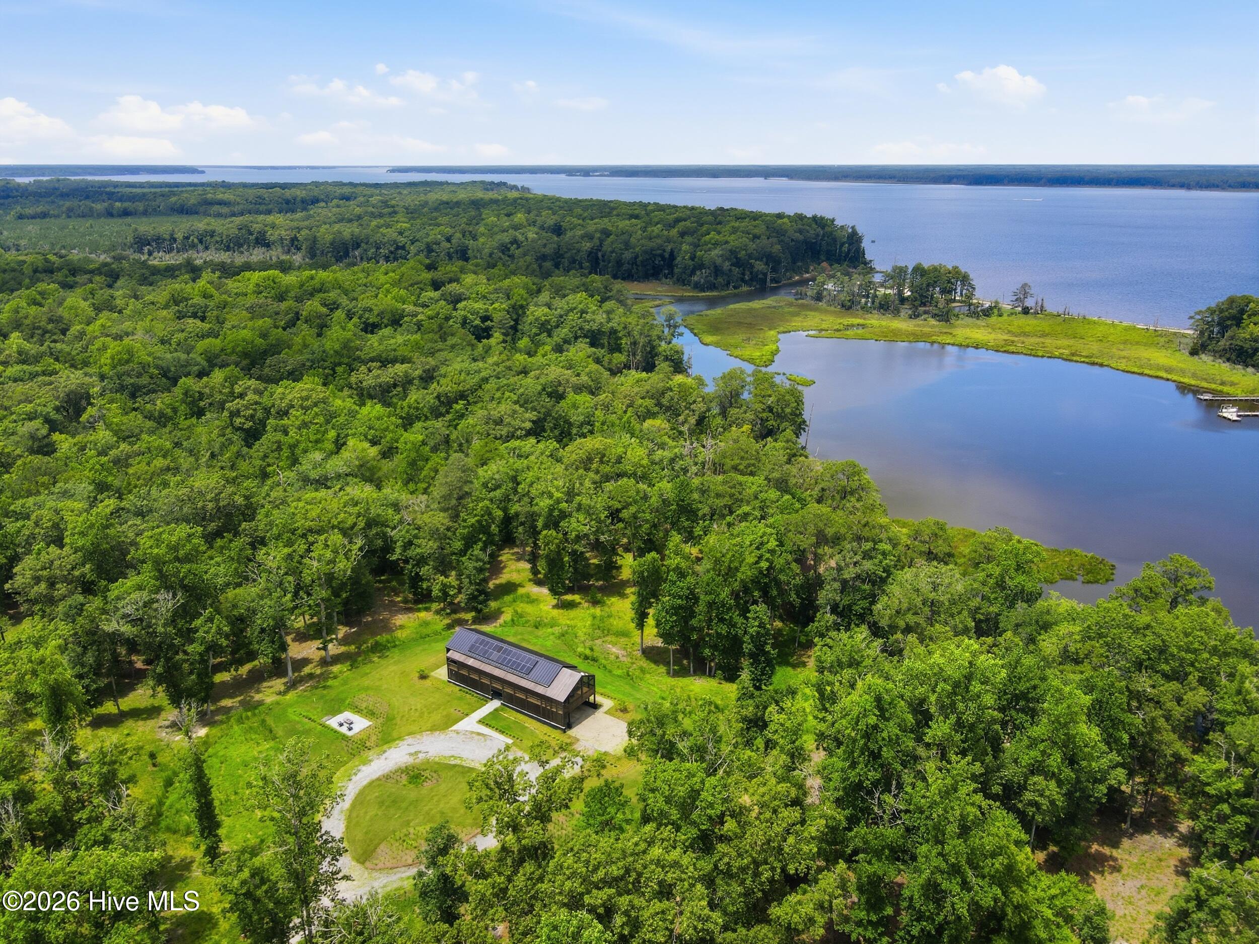 Aerial View / Waterview