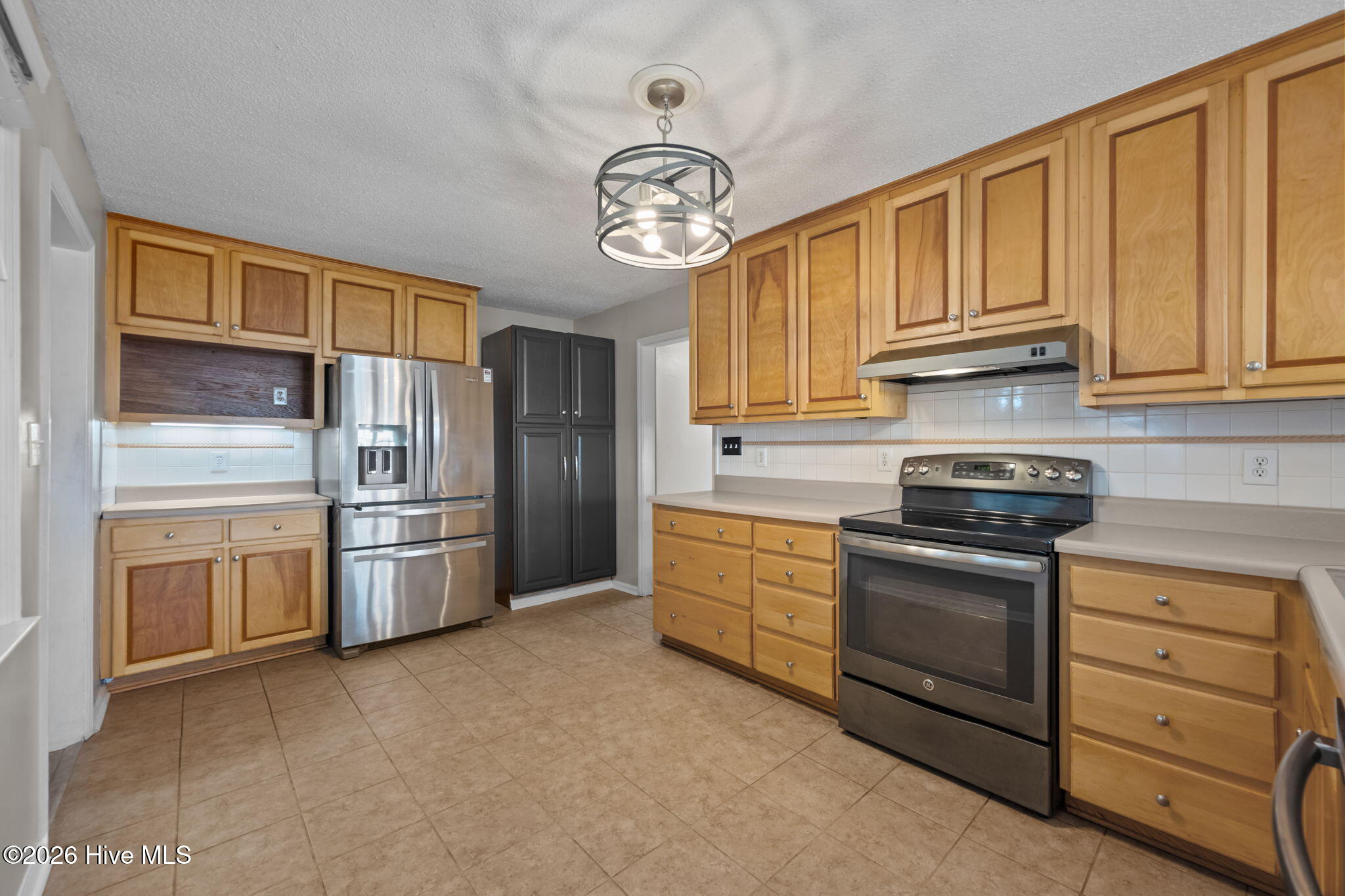 100554192 | Photo 35