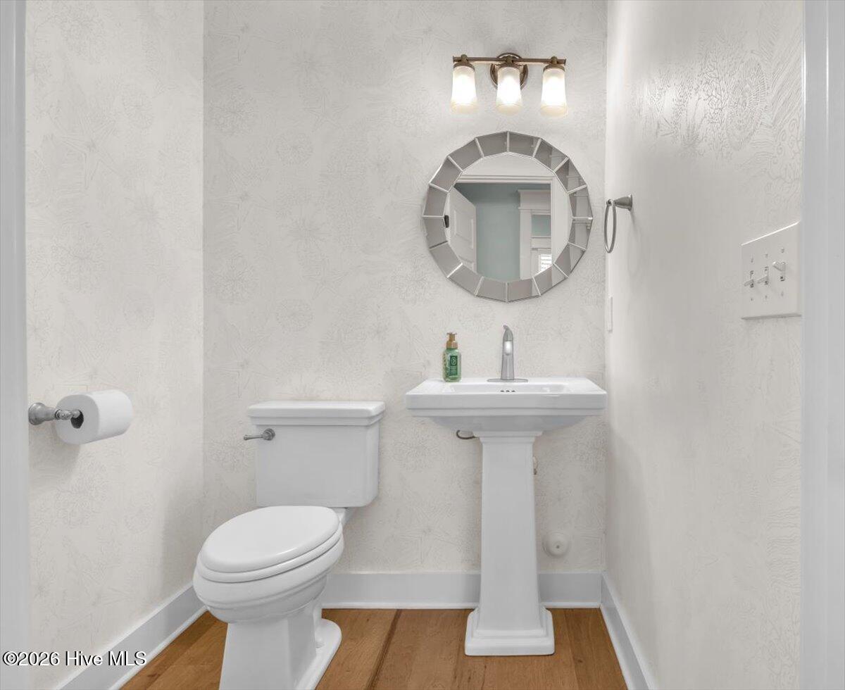 100552702 | Photo 24