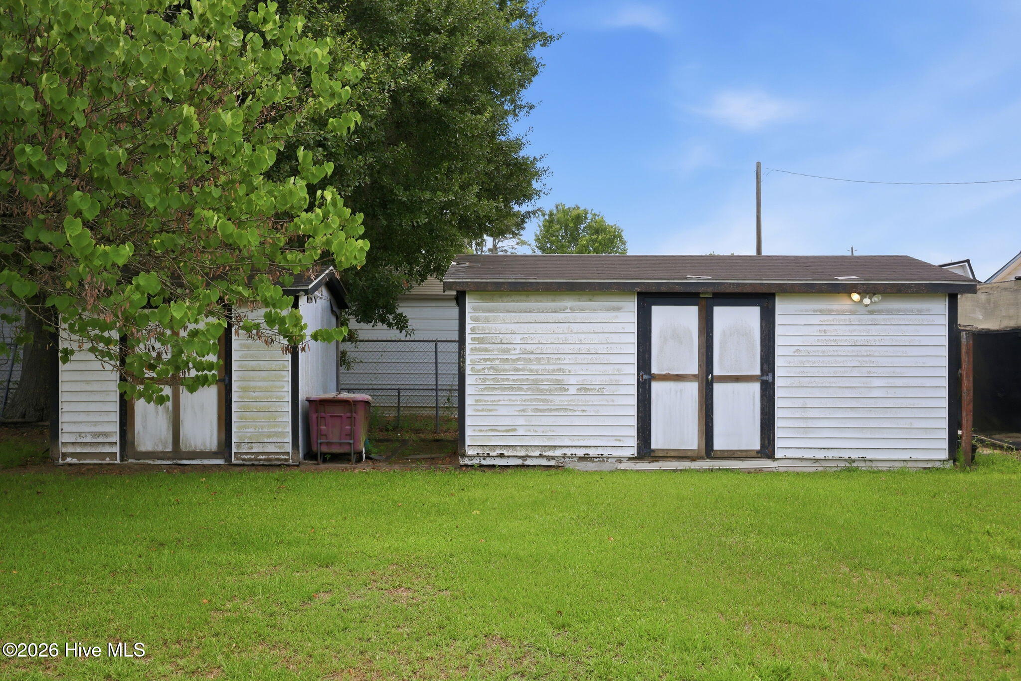 Exterior photo of 113 E 1st Street, Kinston, NC 28504. MLS: 100594286