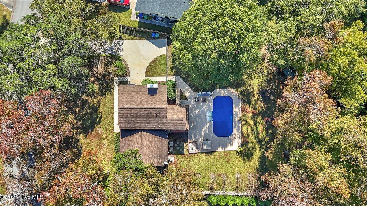 100540013 | Photo 37