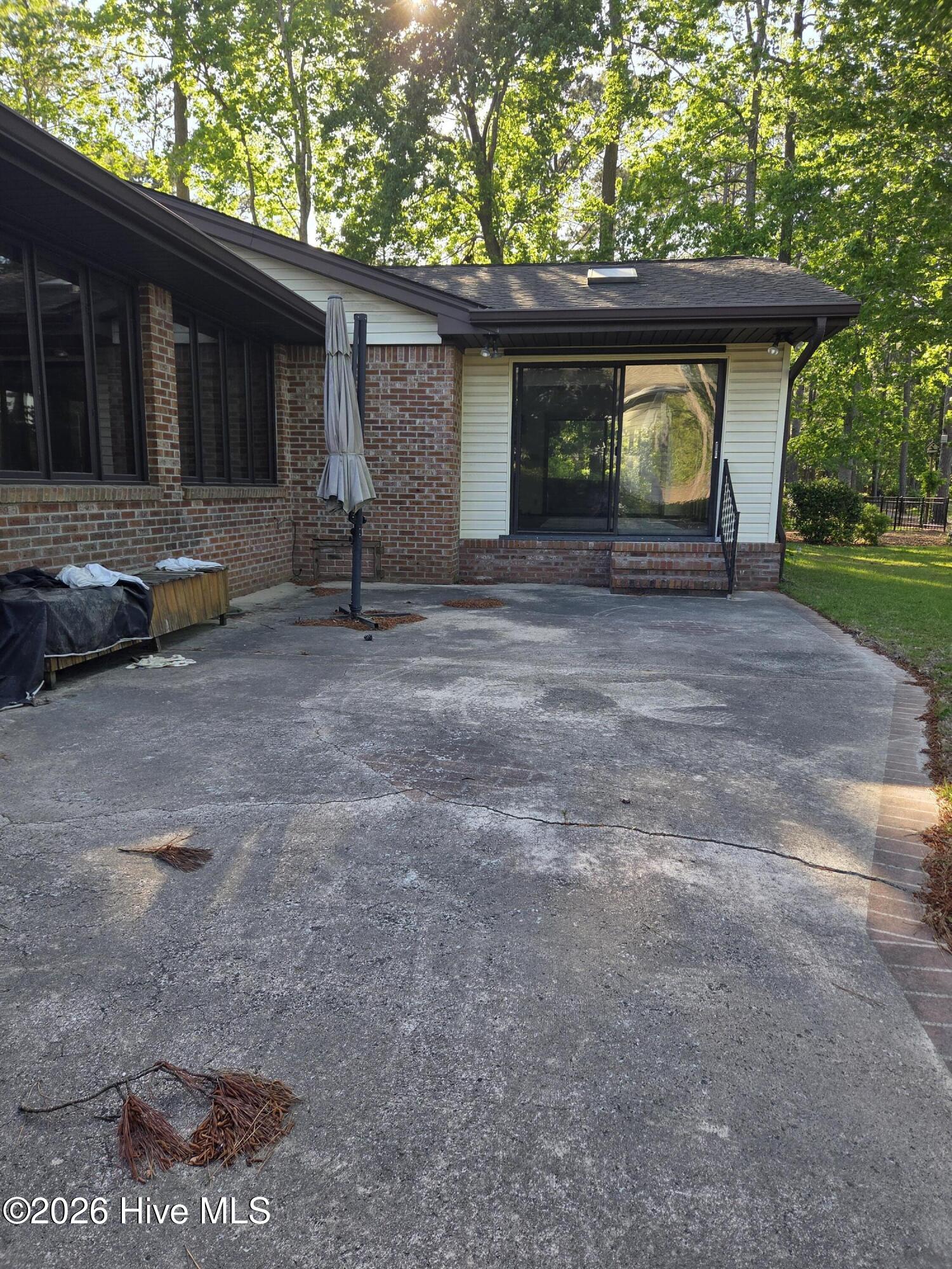 100568652 | Photo 30