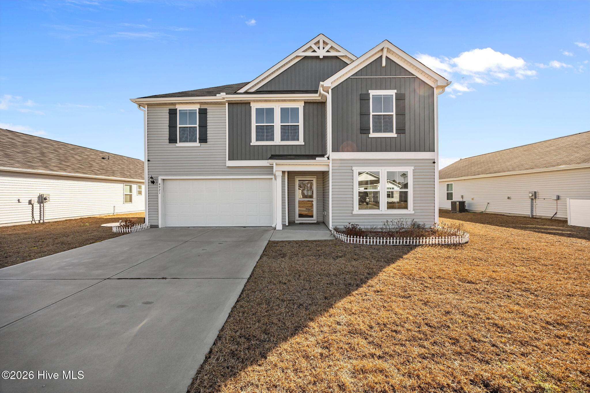 100549806 | Photo 51