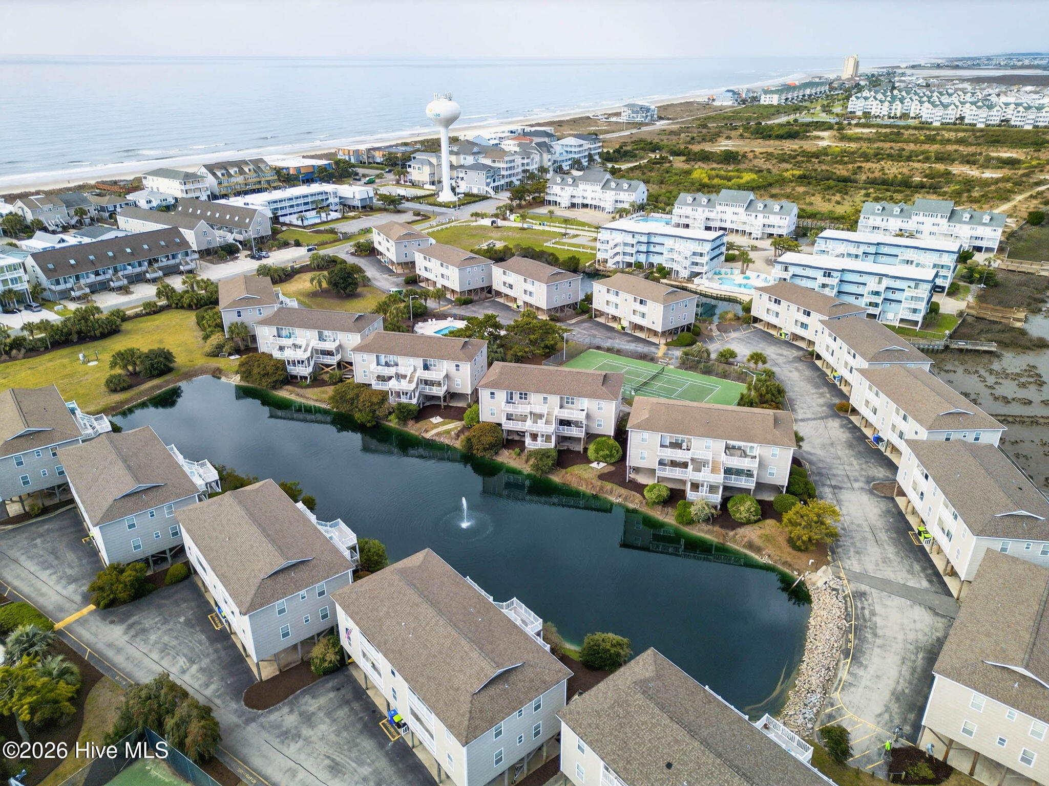 100568537 | Photo 44