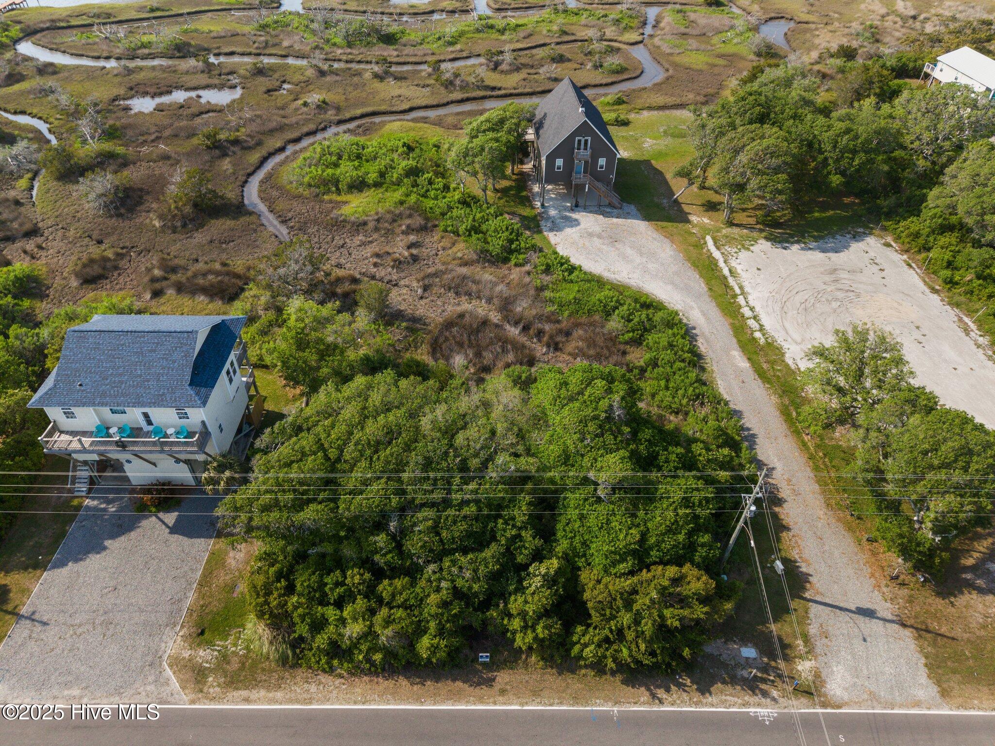 100502194 | Photo 12