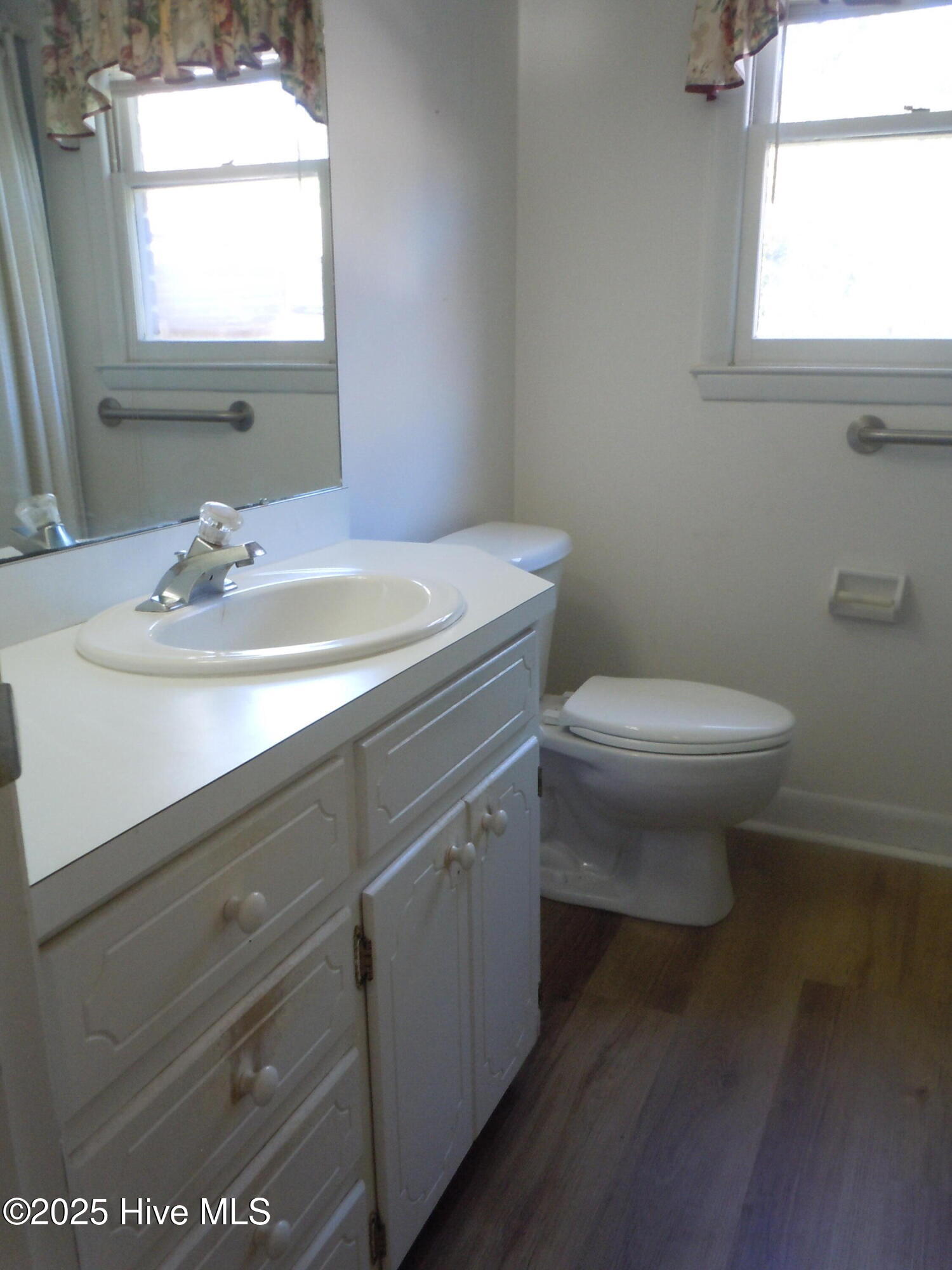 100533053 | Photo 31