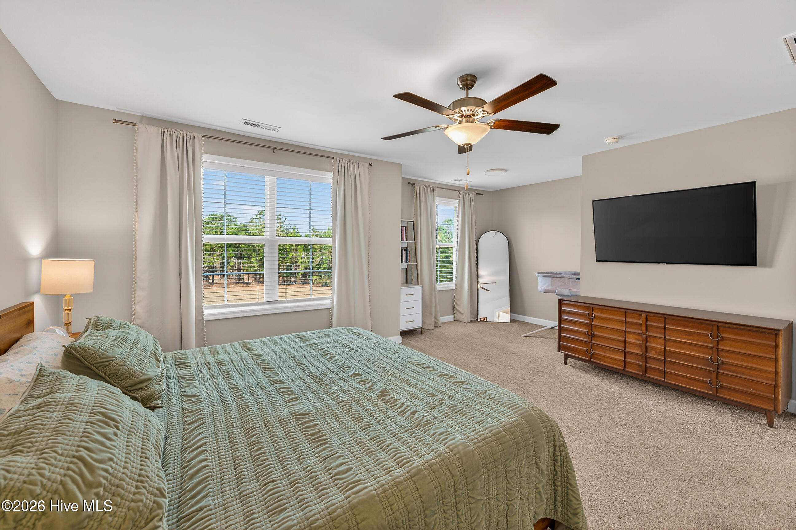 100561356 | Photo 28