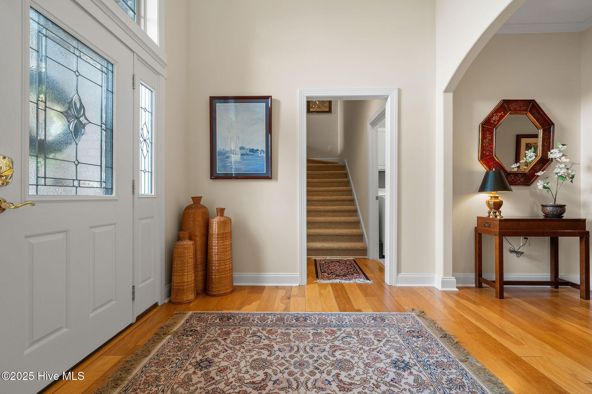 100520063 | Photo 45