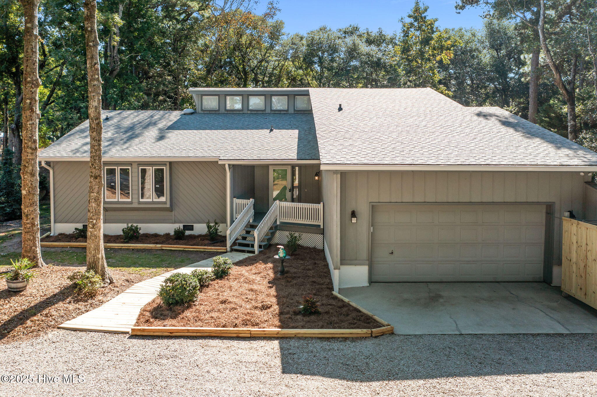 Homes for sale in Pine Knoll Shores, NC | 131 Oakleaf Dr, Pine Knoll Shores, NC 28512 | MLS# 100544196