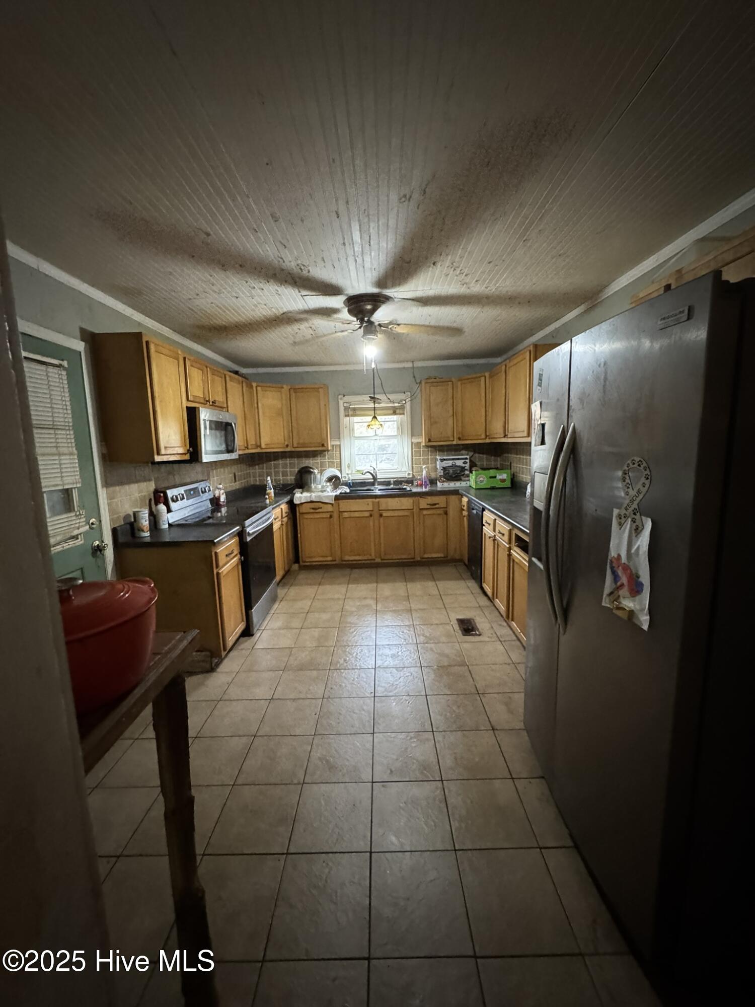 100544734 | Photo 15