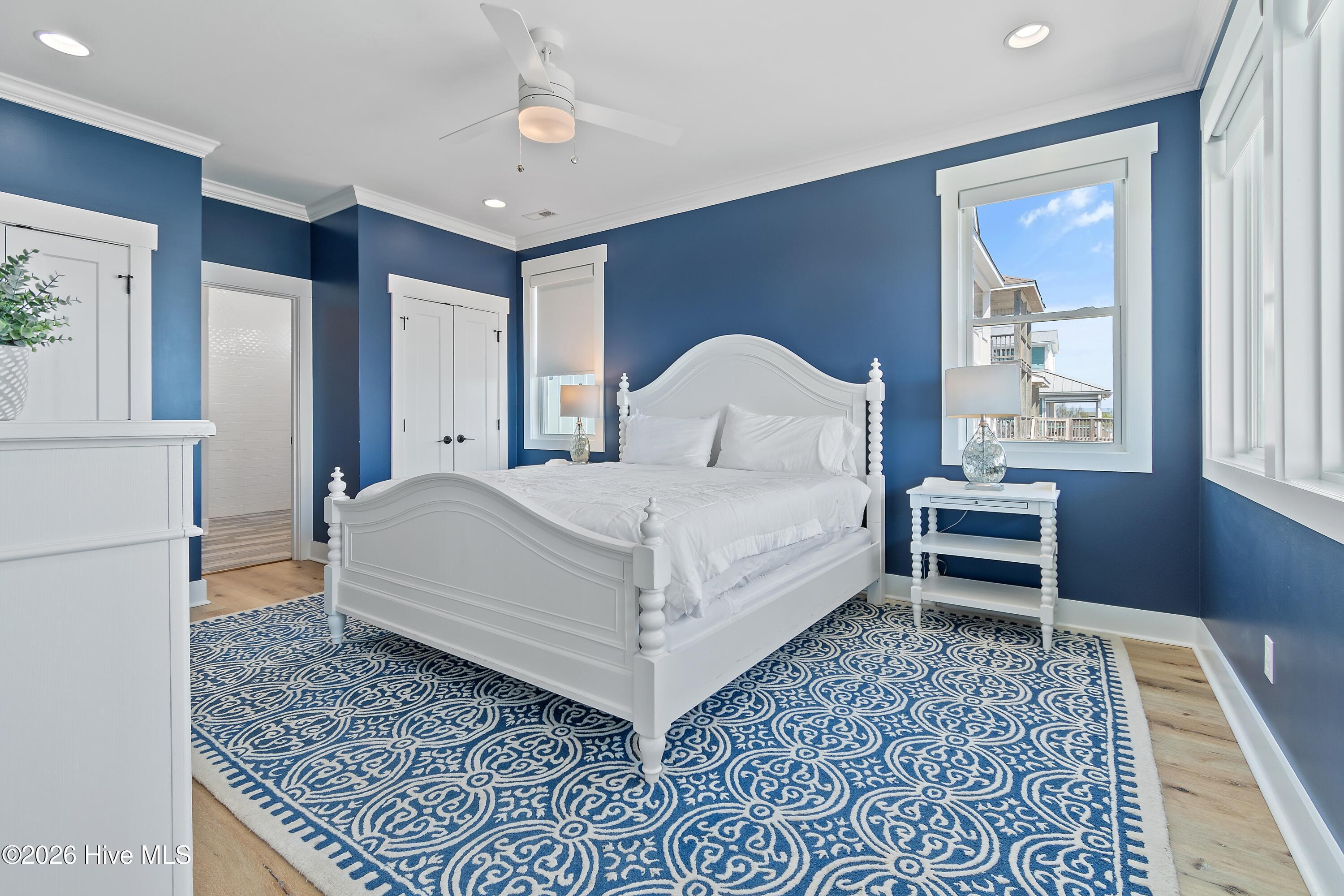 100564147 | Photo 21