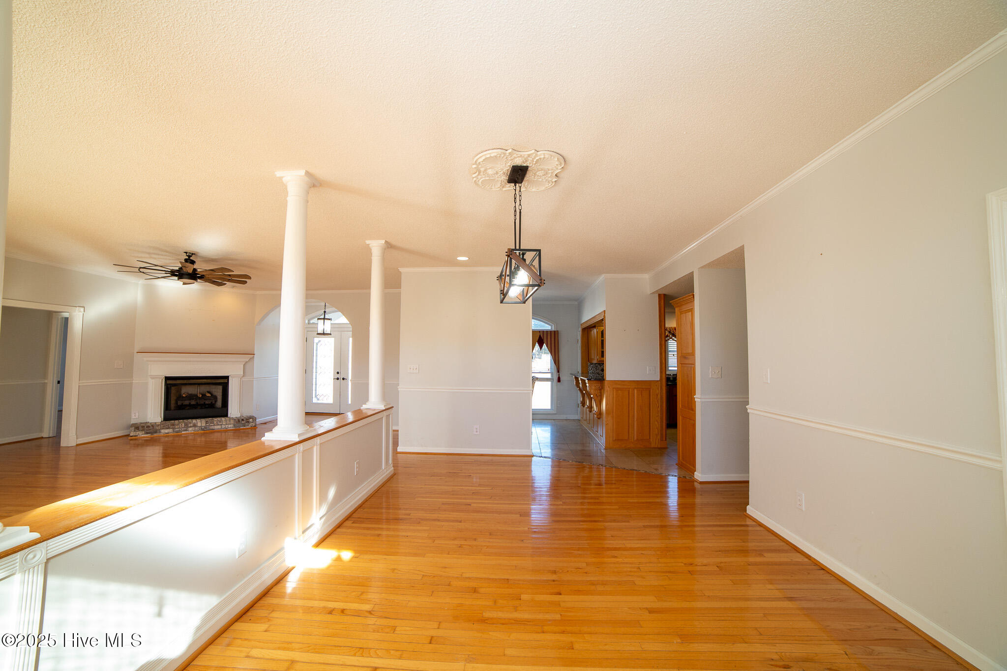 100546342 | Photo 52