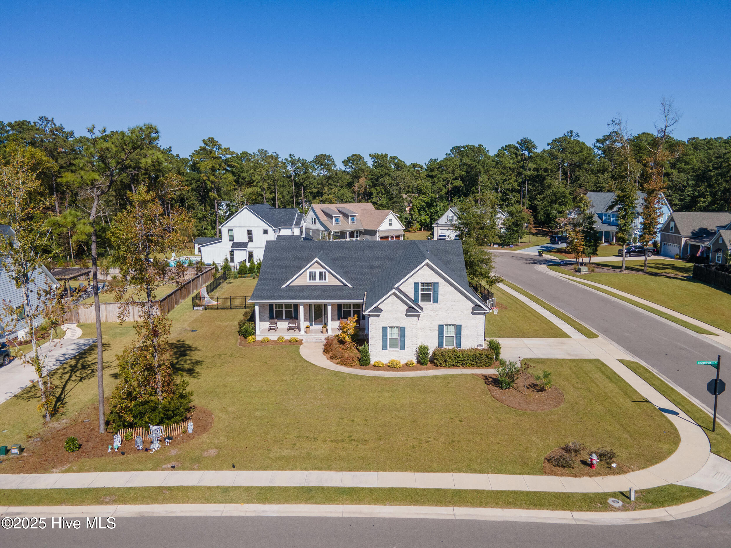 100545299 | Photo 49