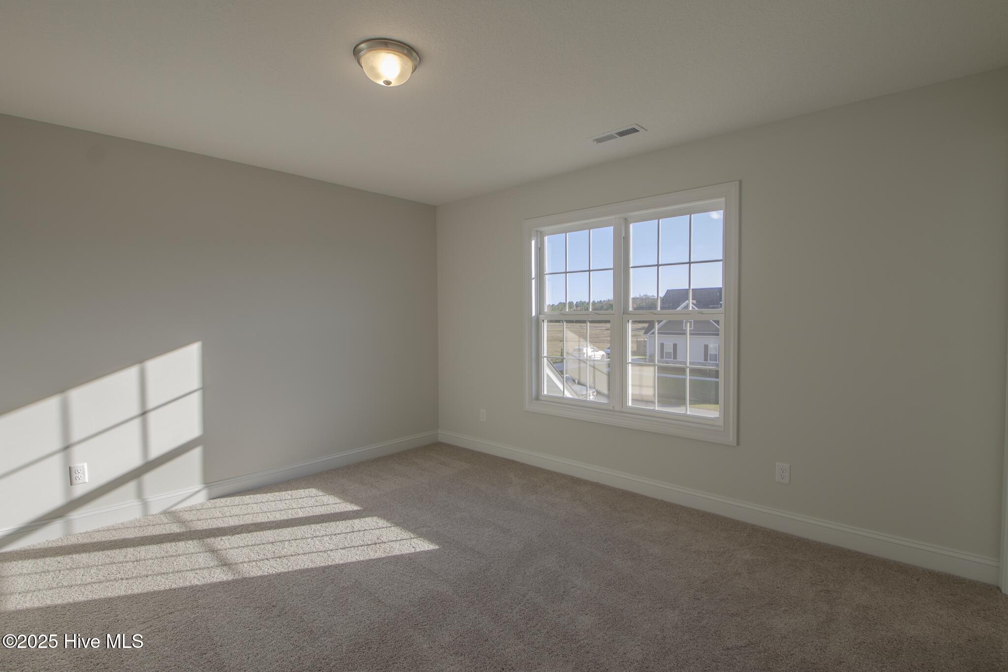 100492208 | Photo 29