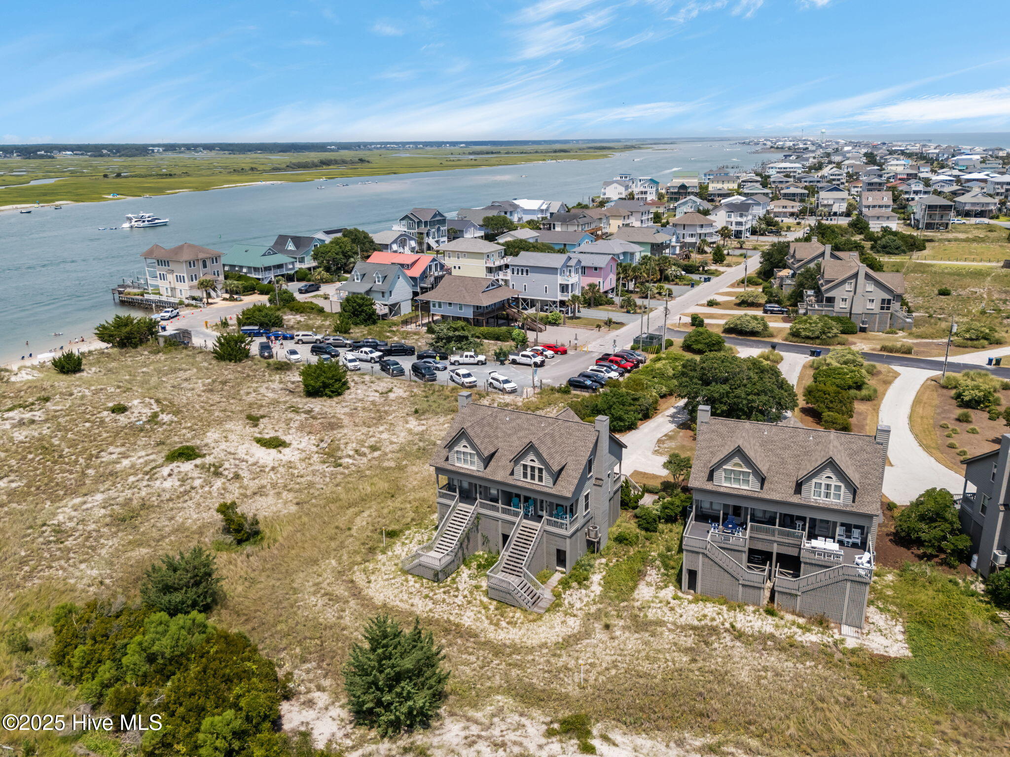 100540801 | Photo 44