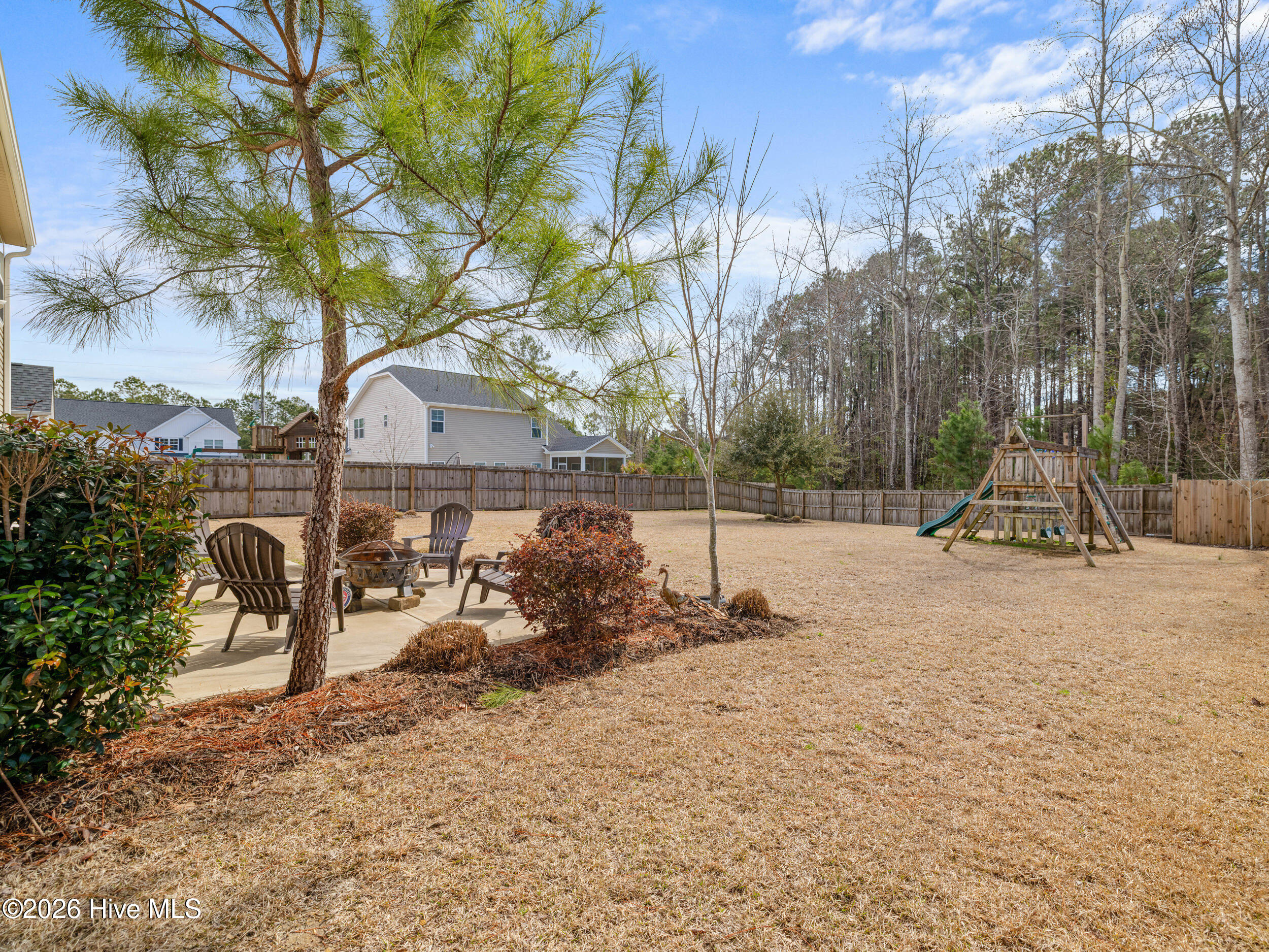 100557695 | Photo 13