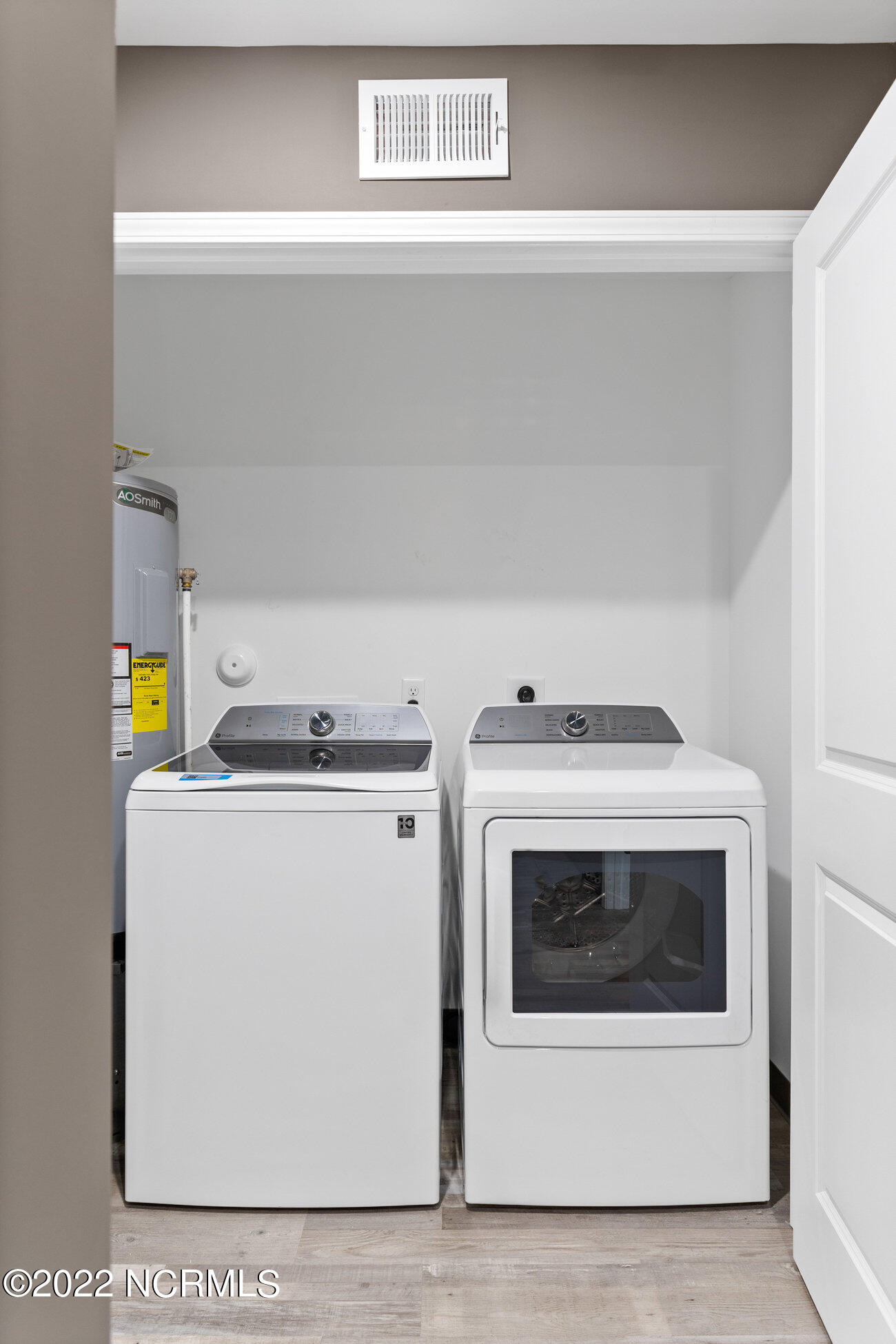 100492638 | Photo 14