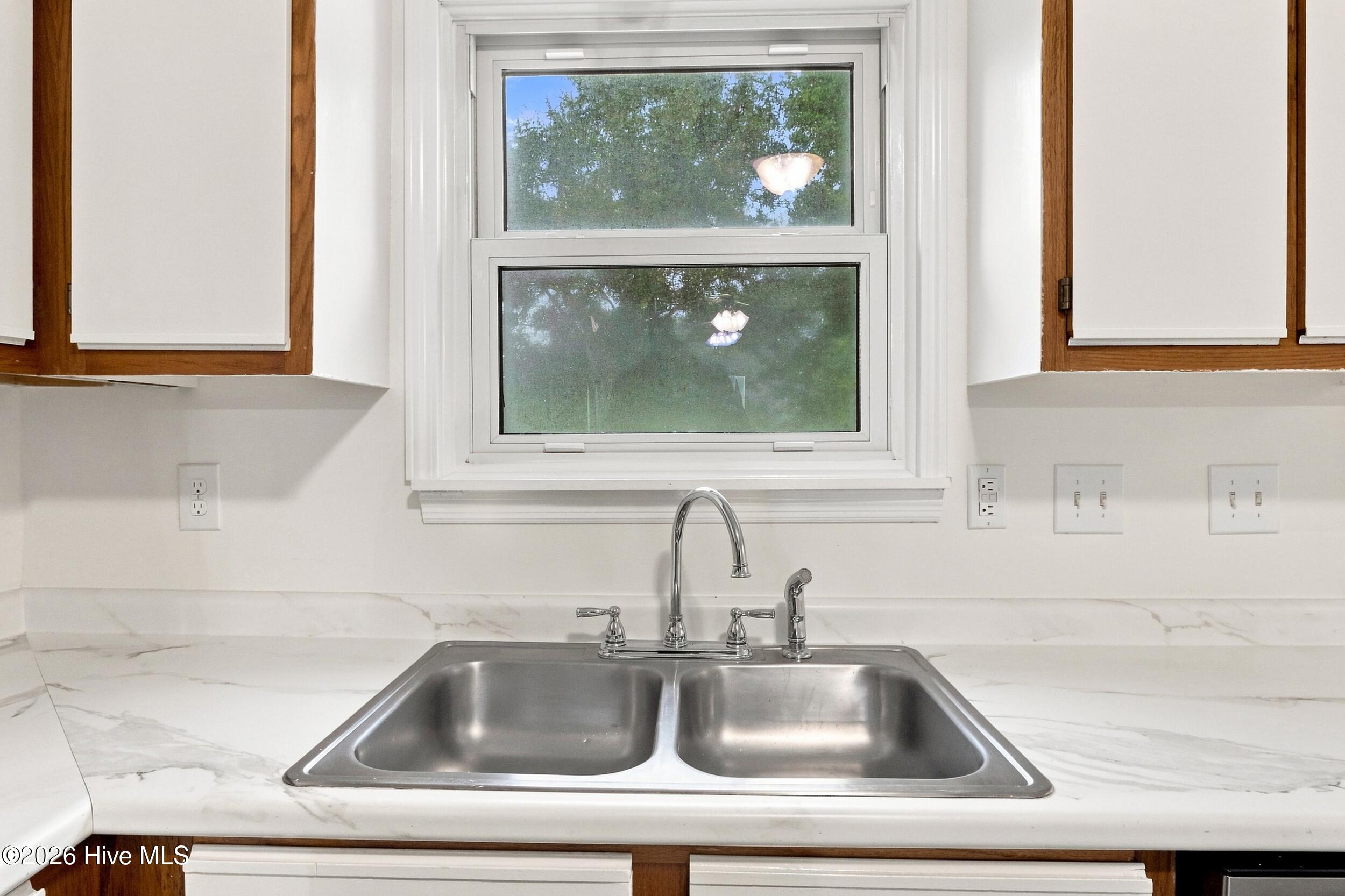 125 Live Oak Court,Midway Park