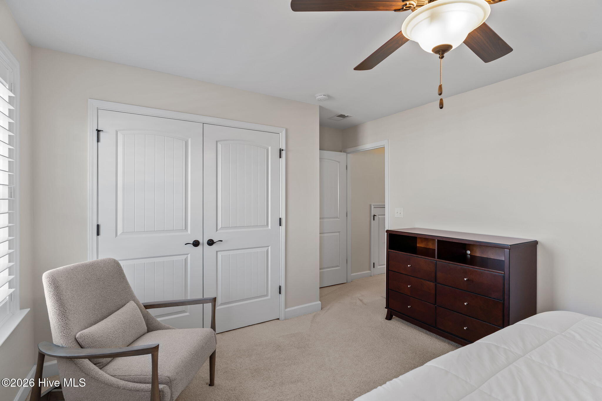 100557364 | Photo 30