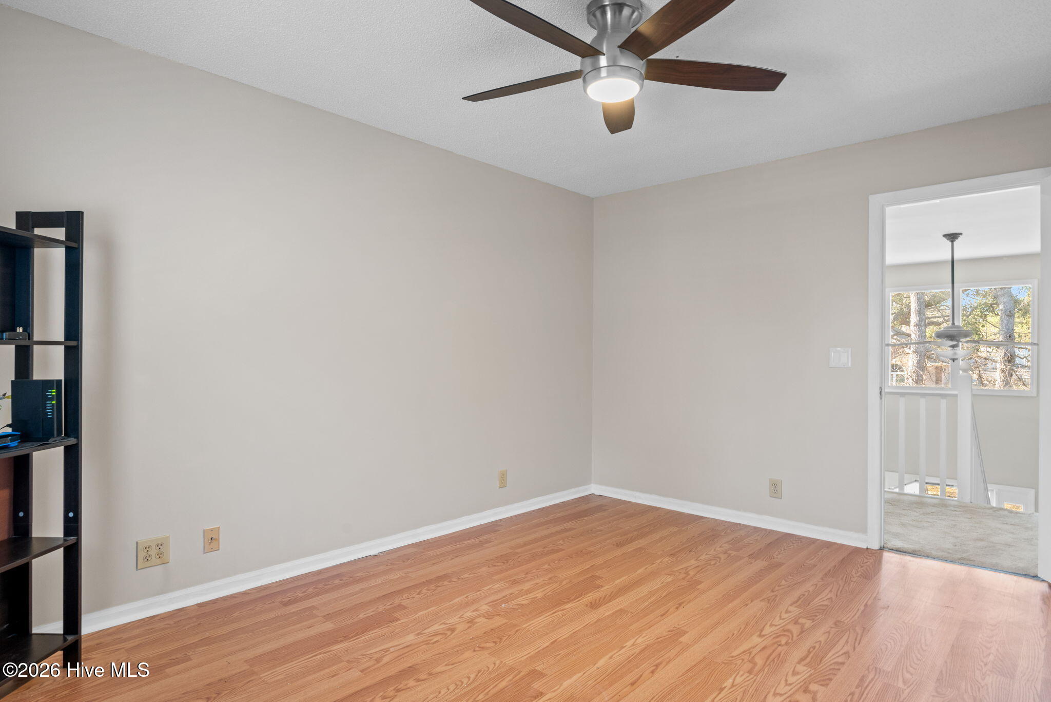 100562881 | Photo 29