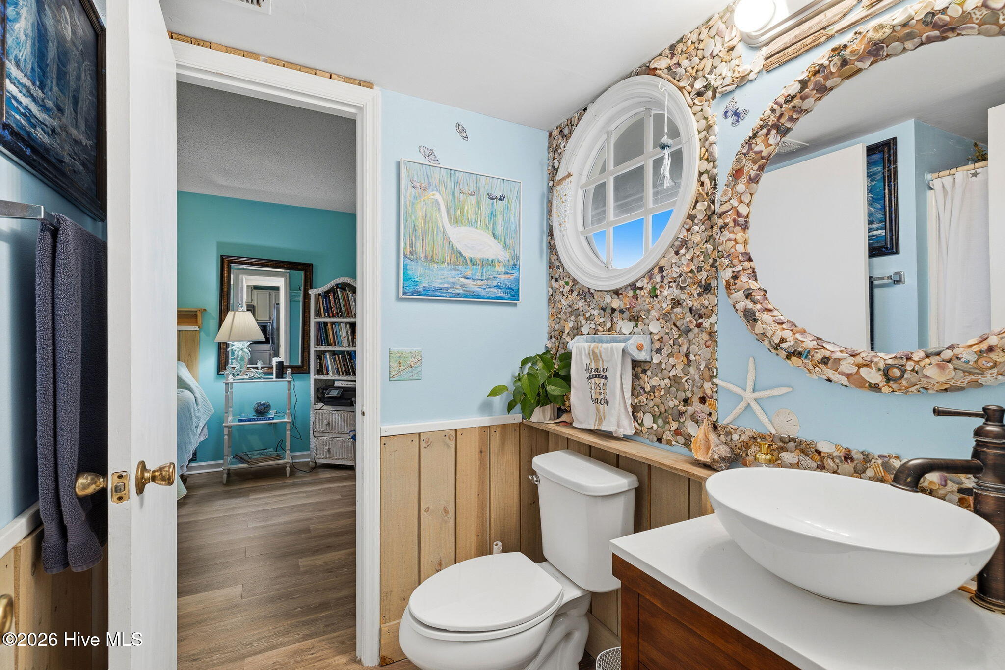 100551254 | Photo 14