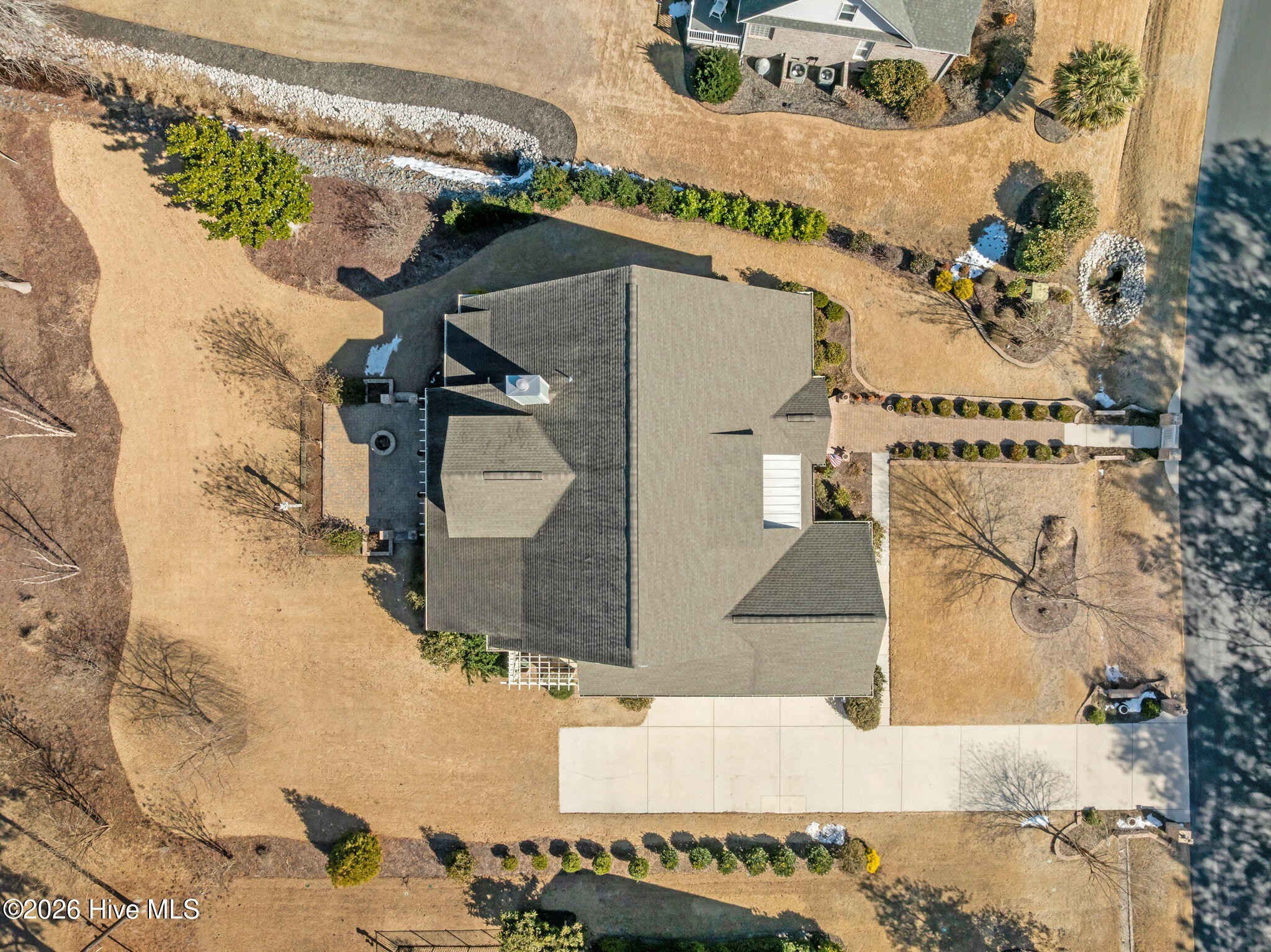 100554318 | Photo 61