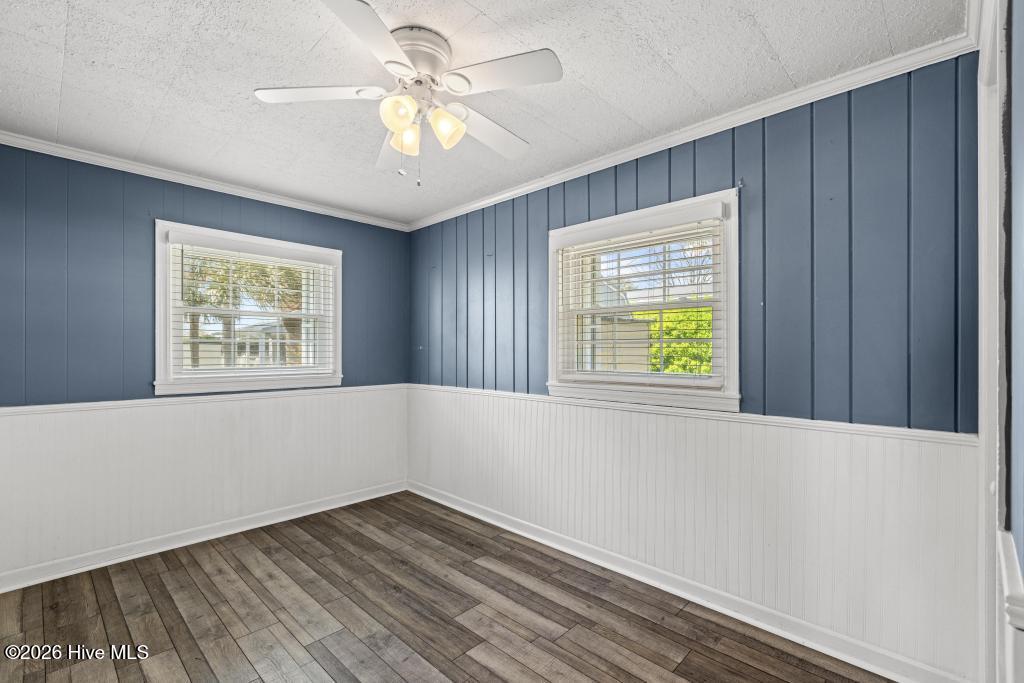 173 Salter Drive,Newport