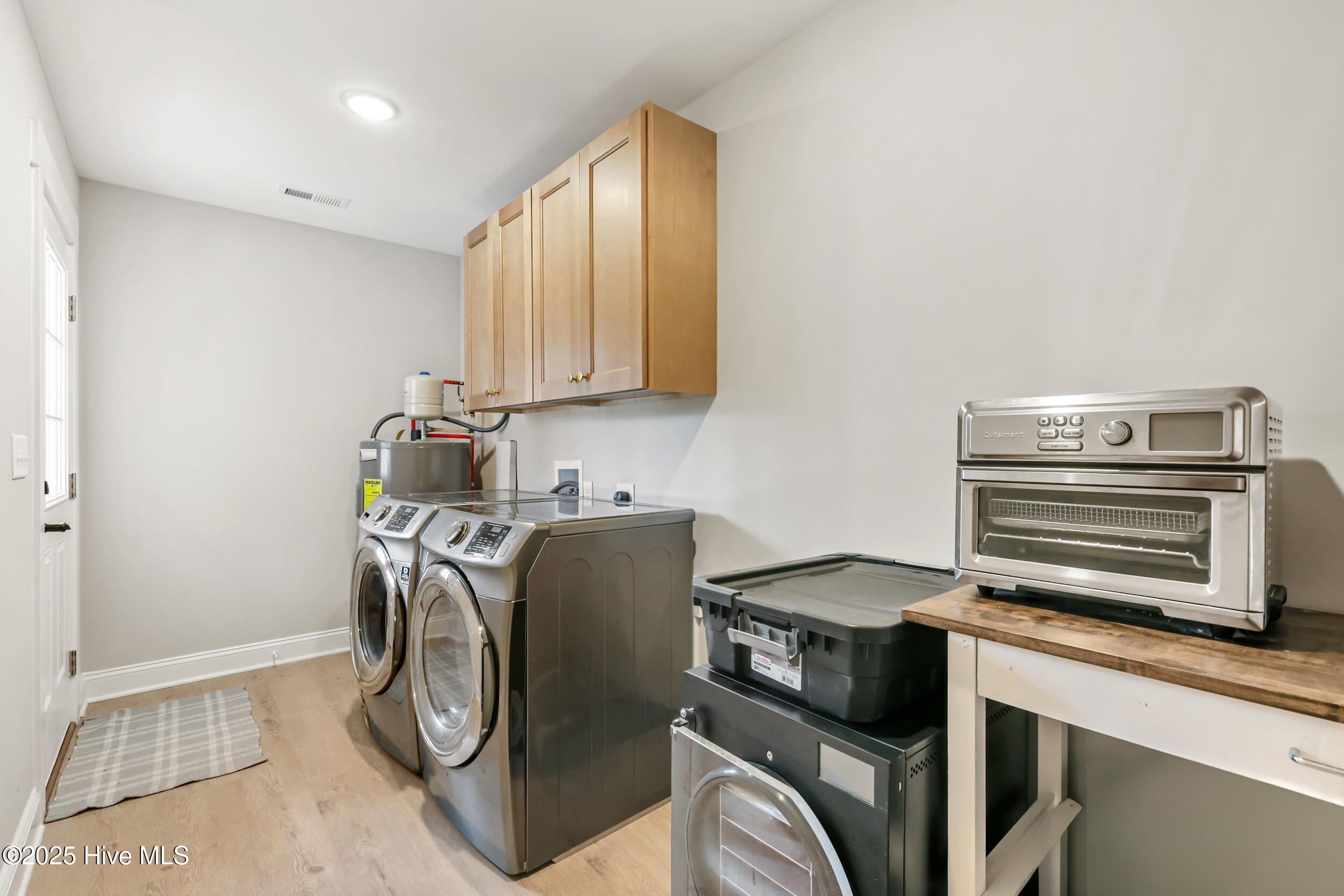 100546954 | Photo 23