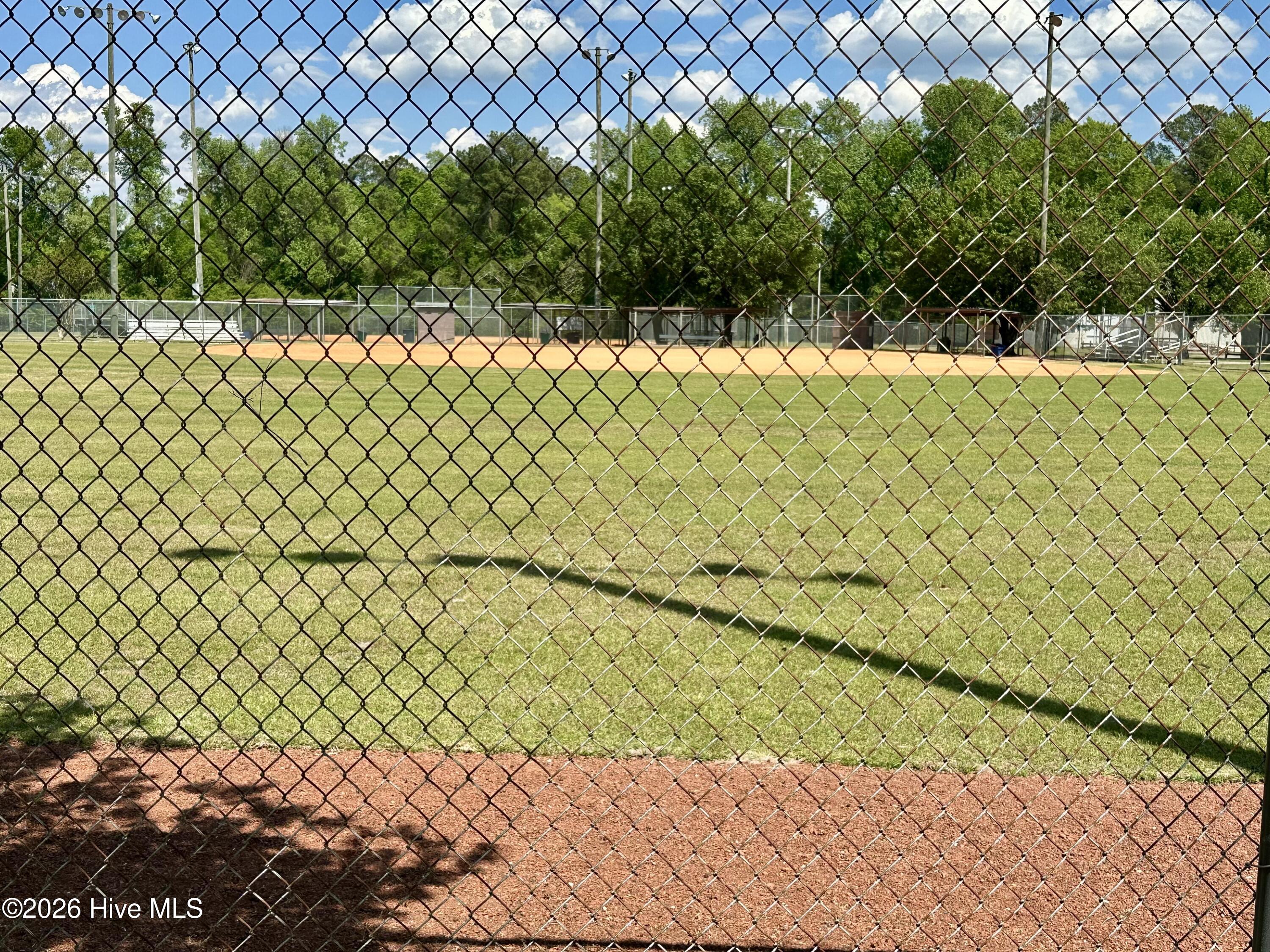 100567713 | Photo 28