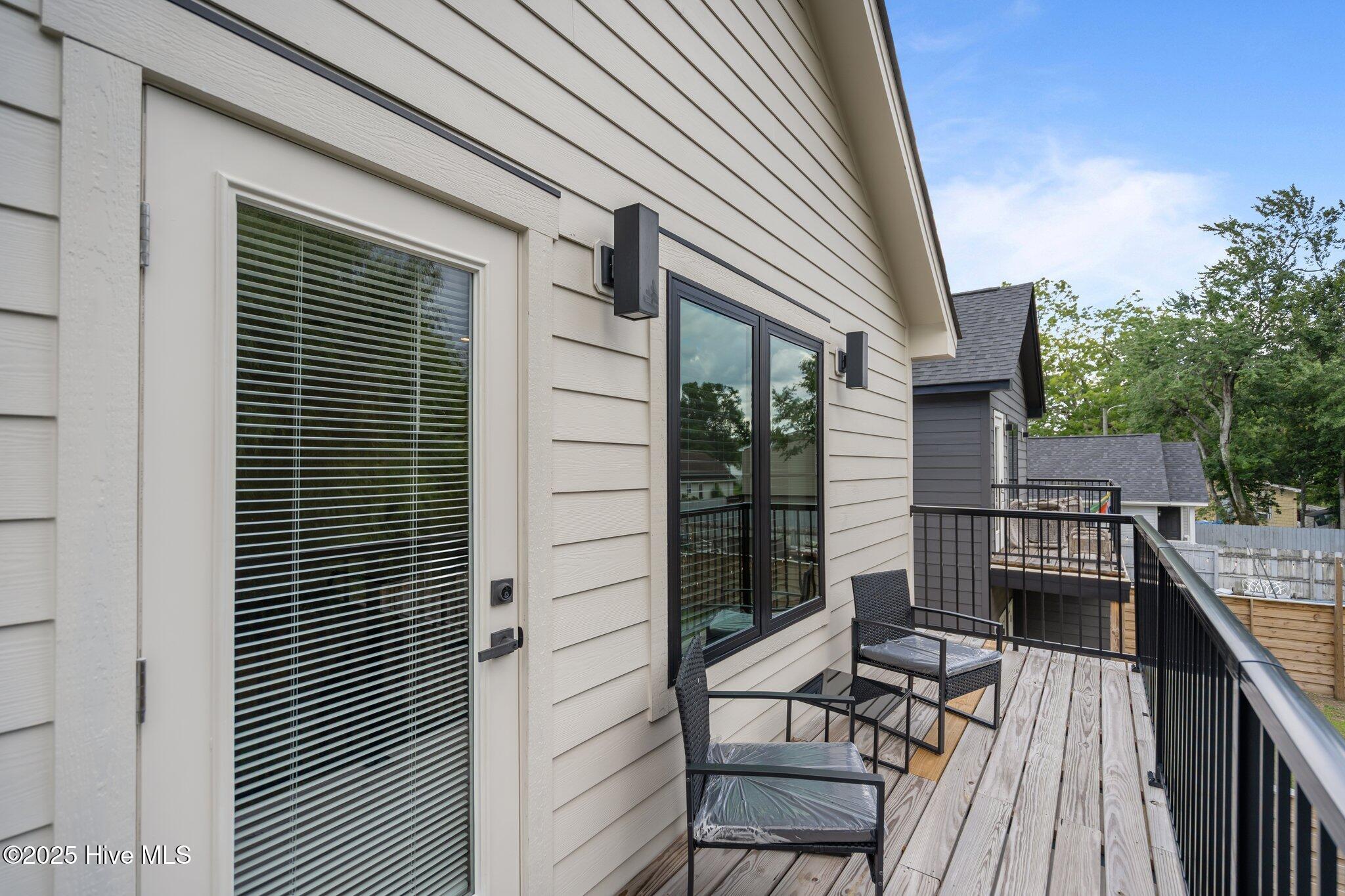 100536872 | Photo 67