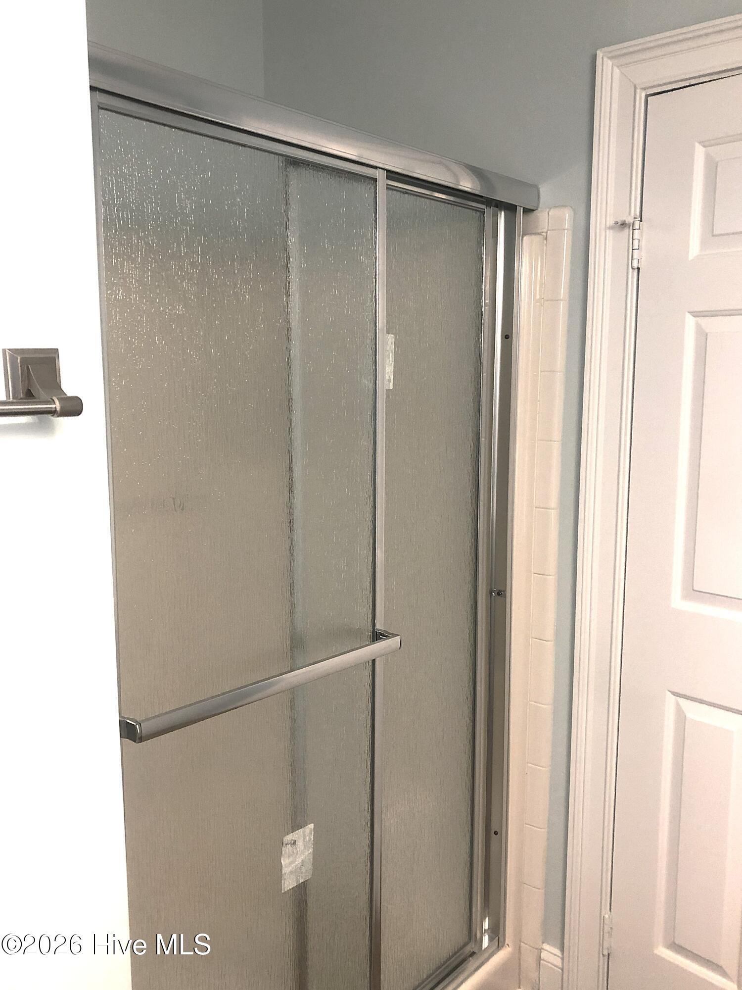 100549339 | Photo 22