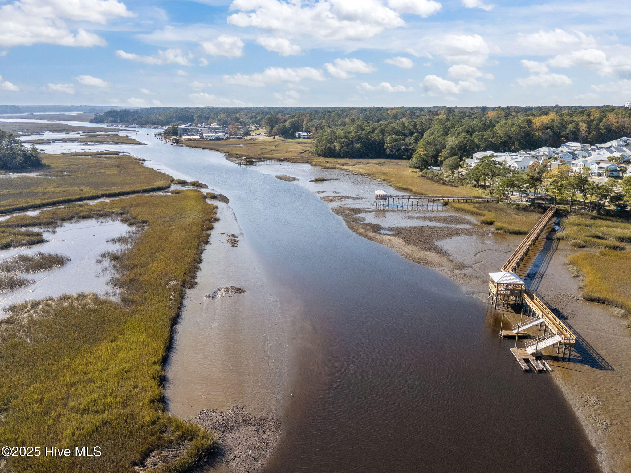 100540381 | Photo 57