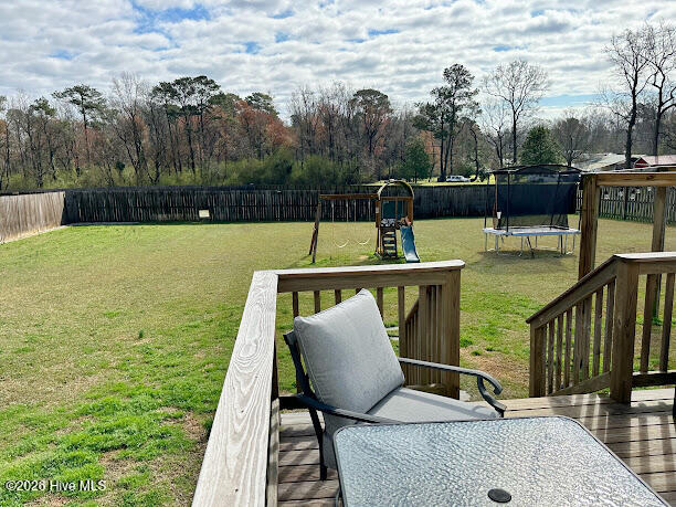 100560235 | Photo 53