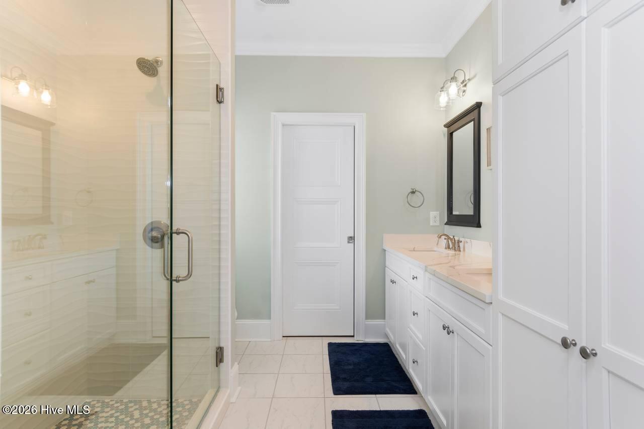 109 Ocean Bluff Drive,Indian Beach