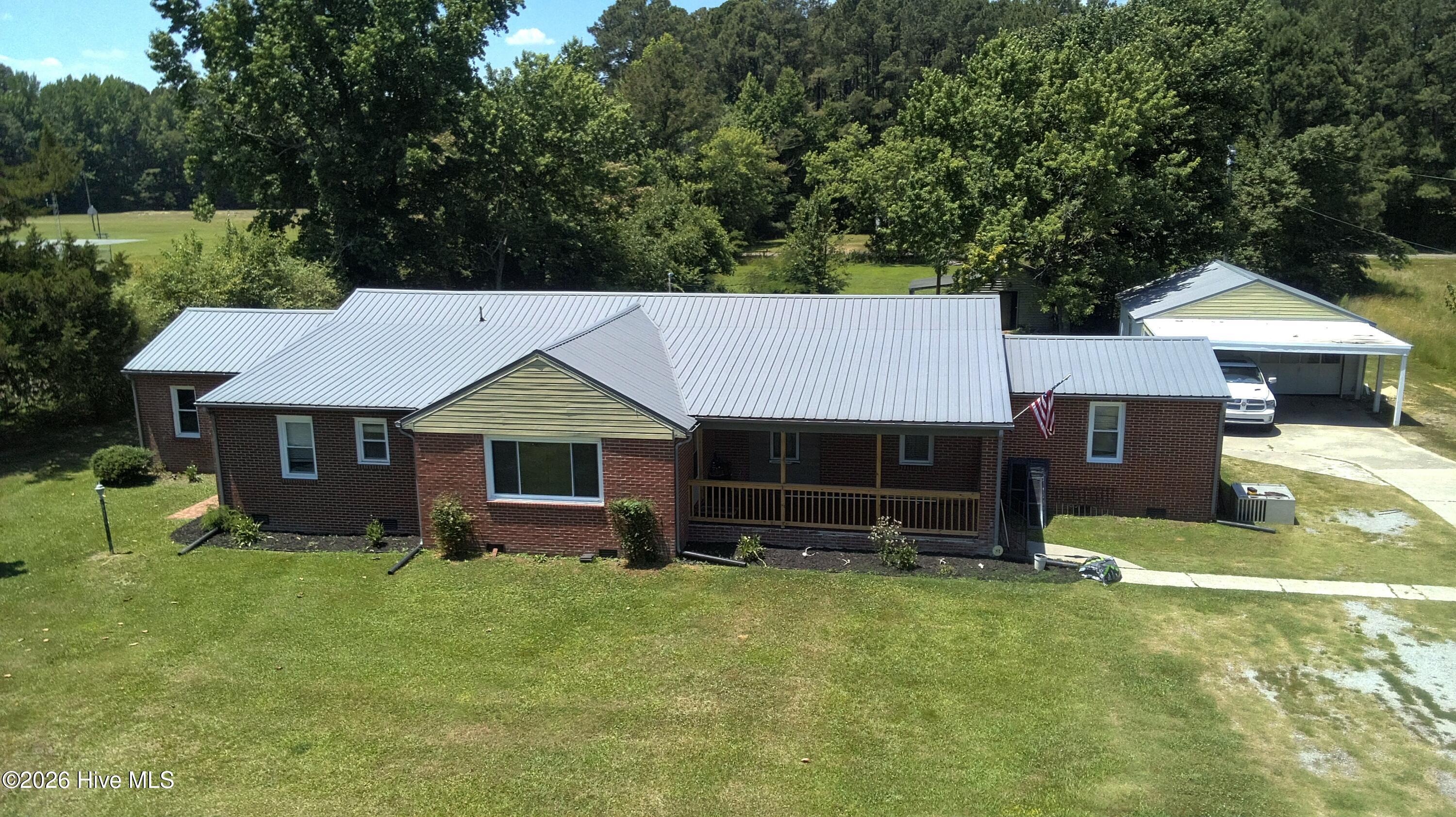 Featured listings
