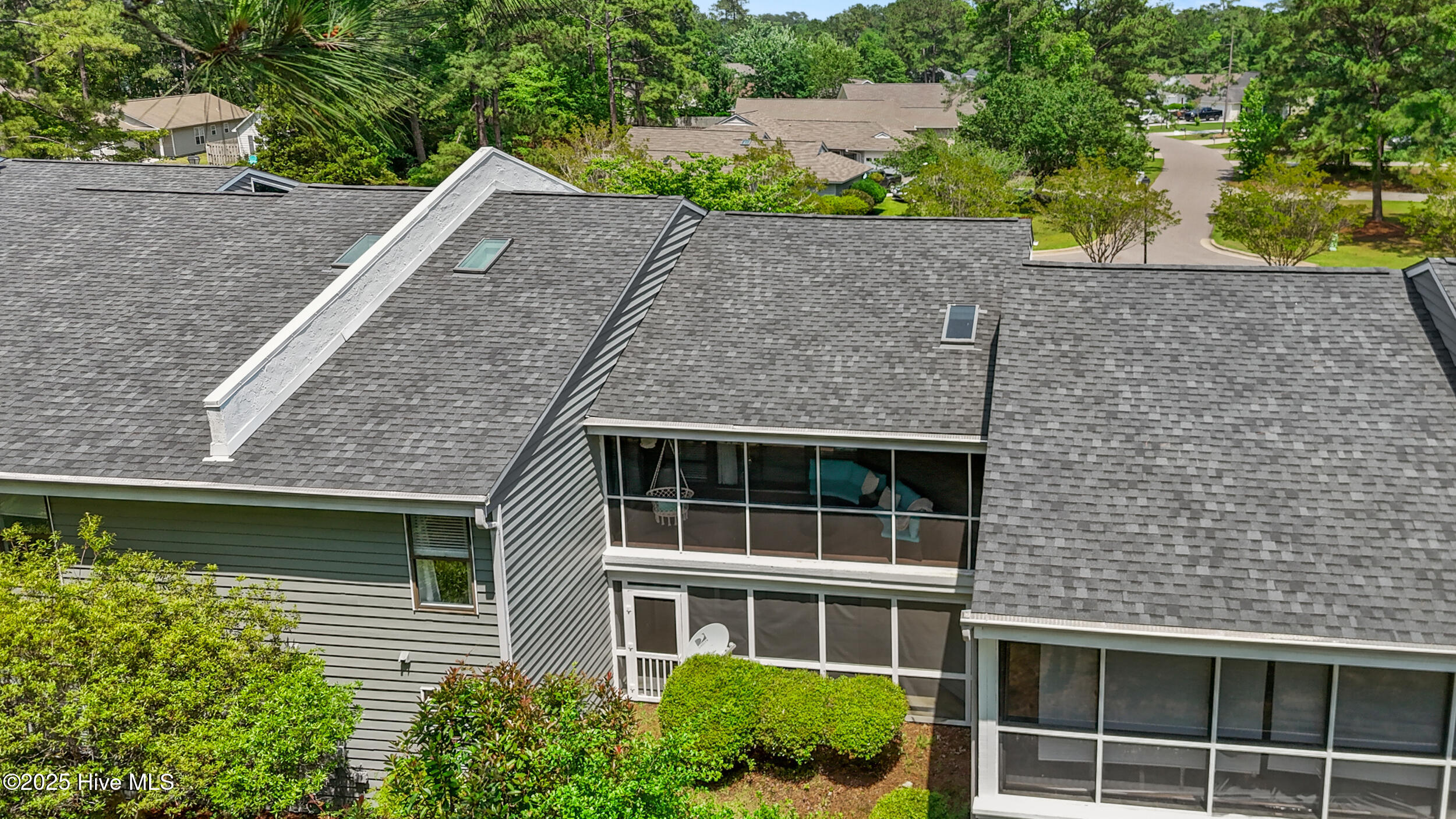 100508108 | Photo 34