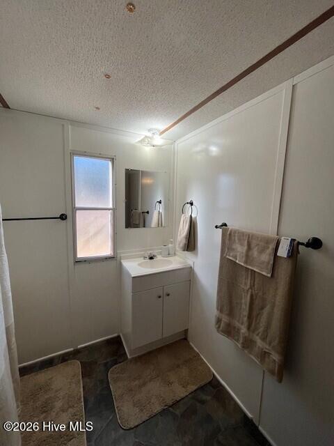 100553659 | Photo 24