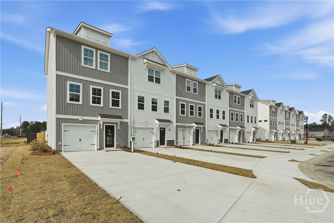 Homes for sale in Hinesville, GA | 129 Simms Wy, Hinesville, GA 31313 | MLS# SA347526