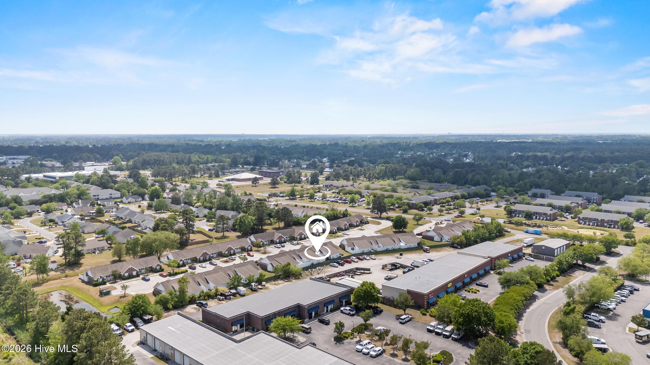 100569630 | Photo 32