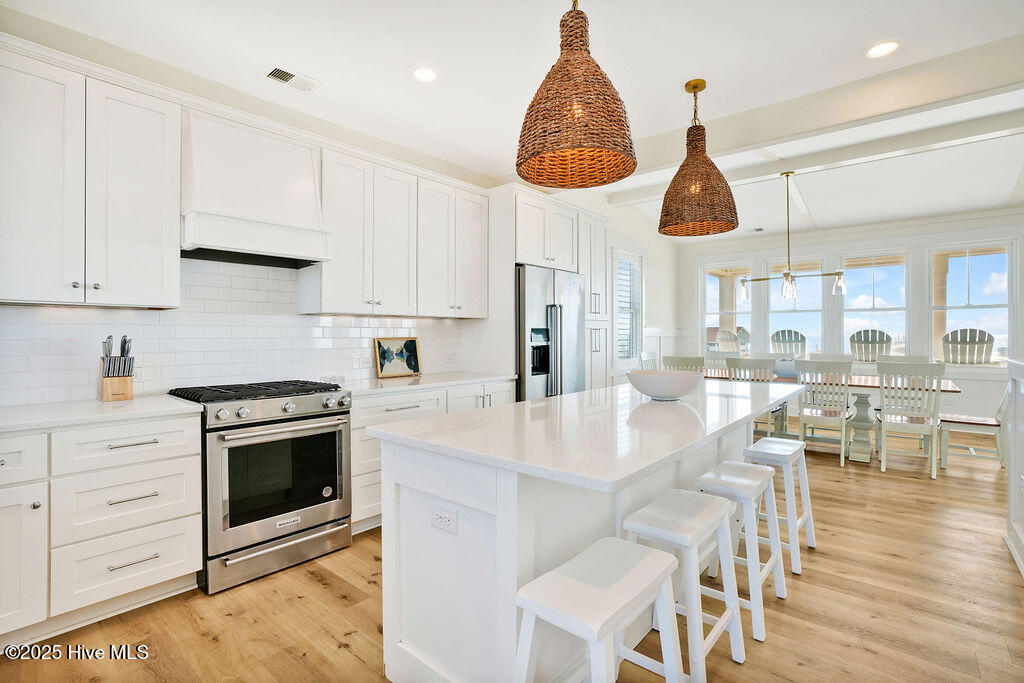 100541995 | Photo 31