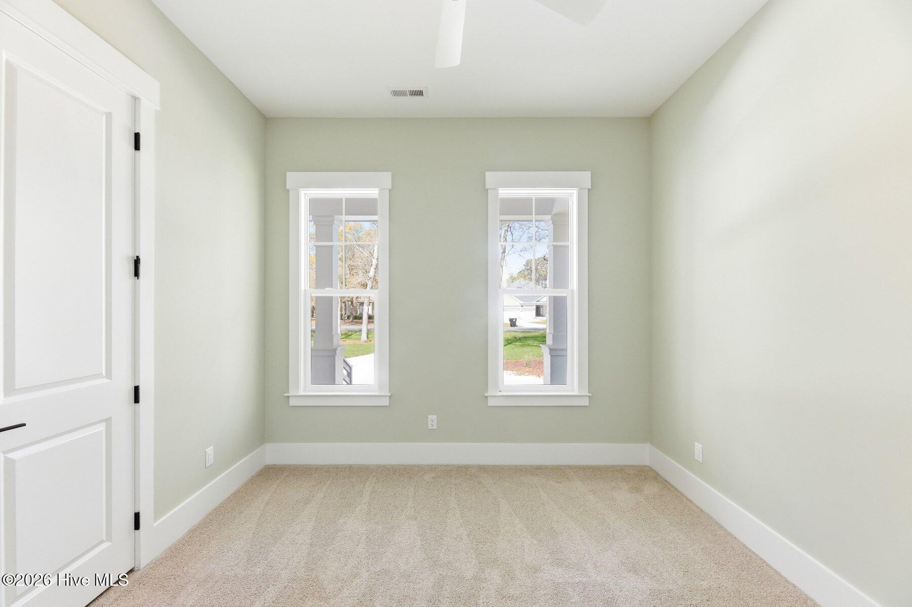 100541579 | Photo 23