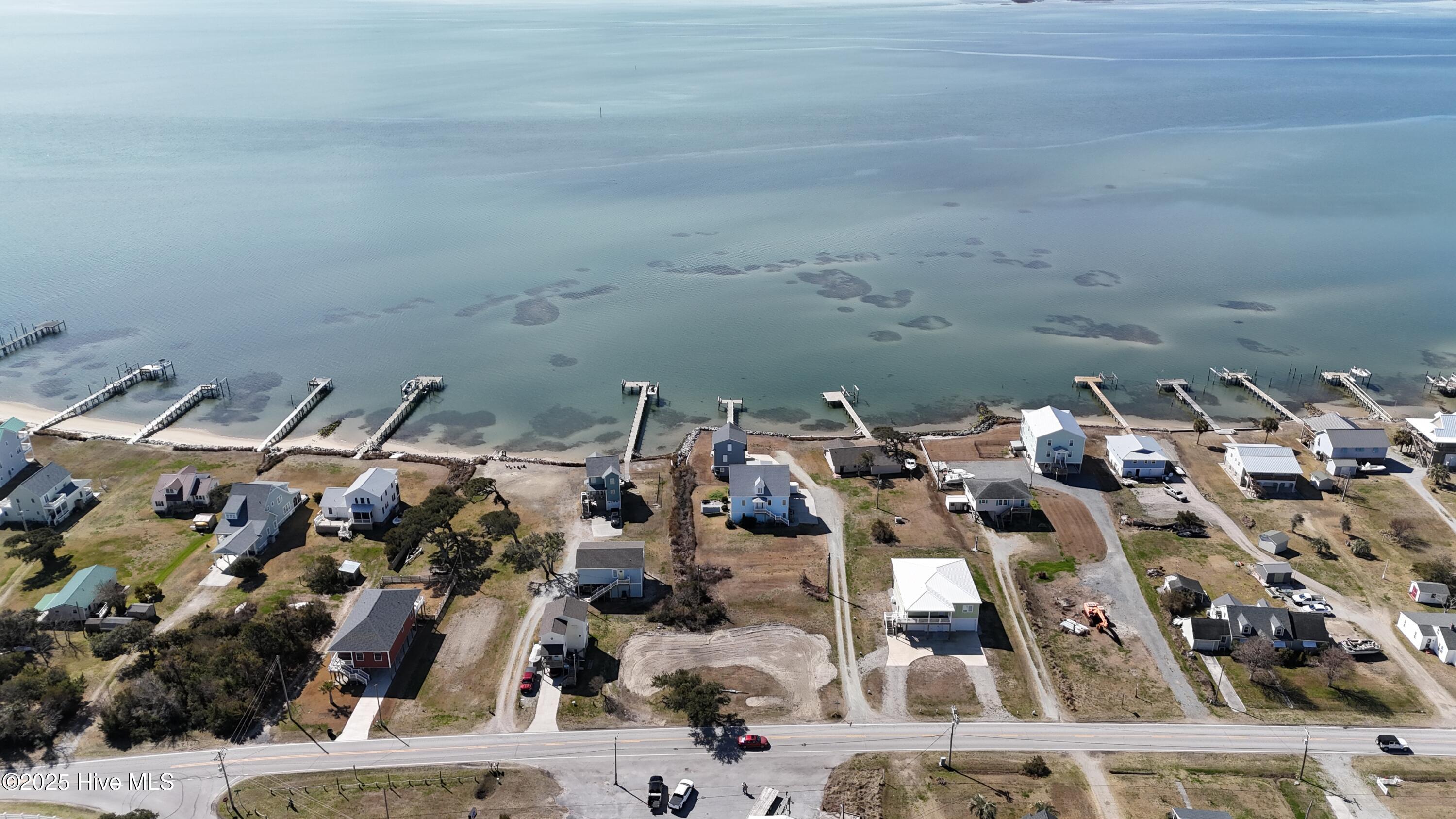 908 & 922 Island Road, Harkers Island, NC, 28531