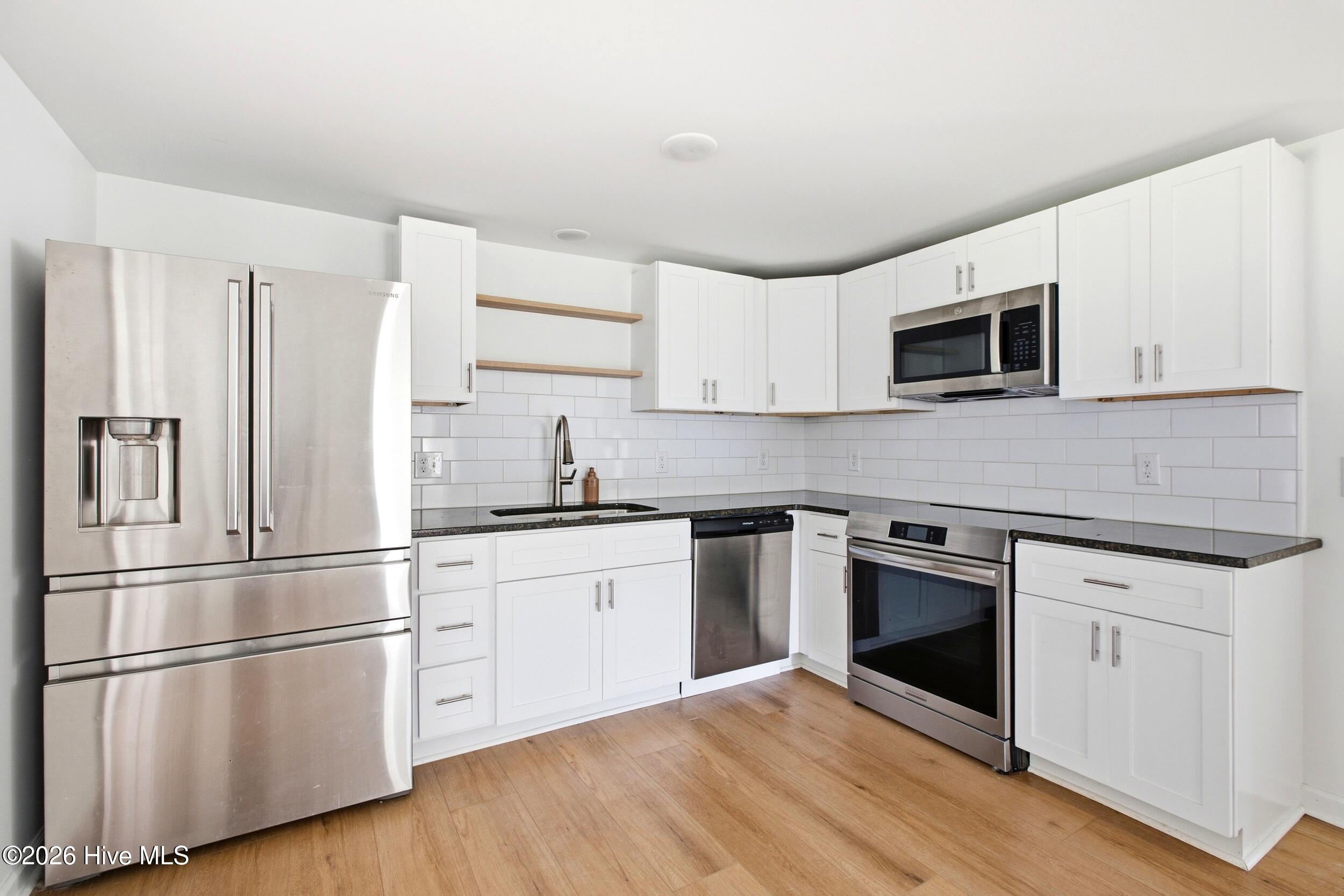 9626 Nc Hwy 50, Maple Hill, NC 28454 – photo 7: 13_9626_nc-50_011
