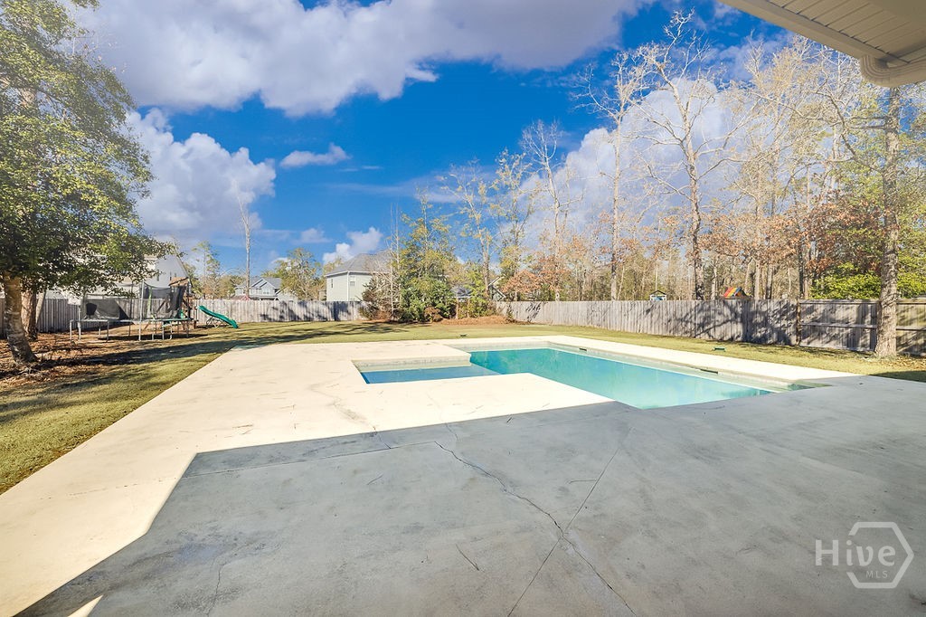 Pool Deck with cool deck