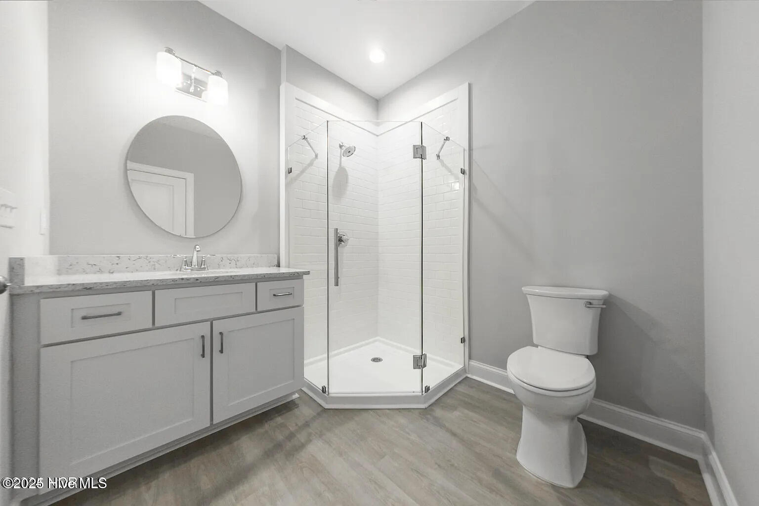 100528909 | Photo 15