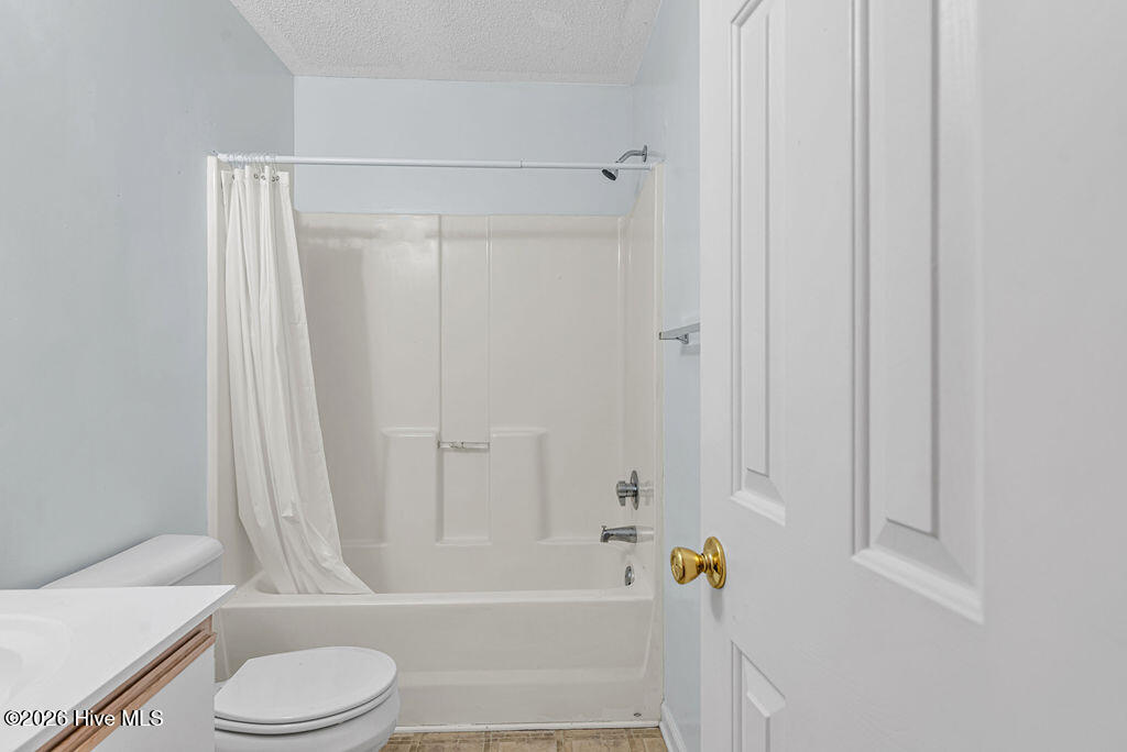 100554315 | Photo 20