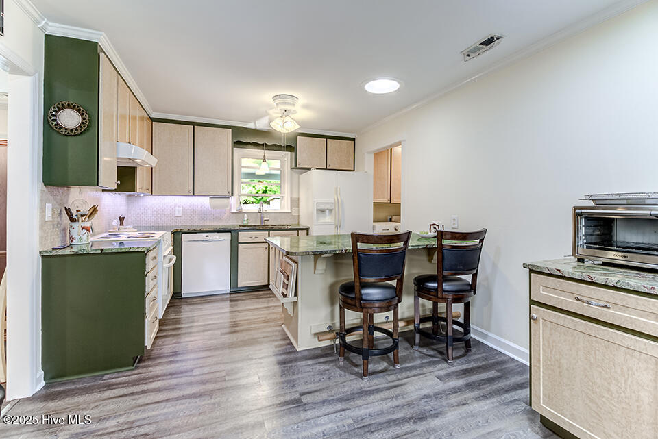 100531257 | Photo 10