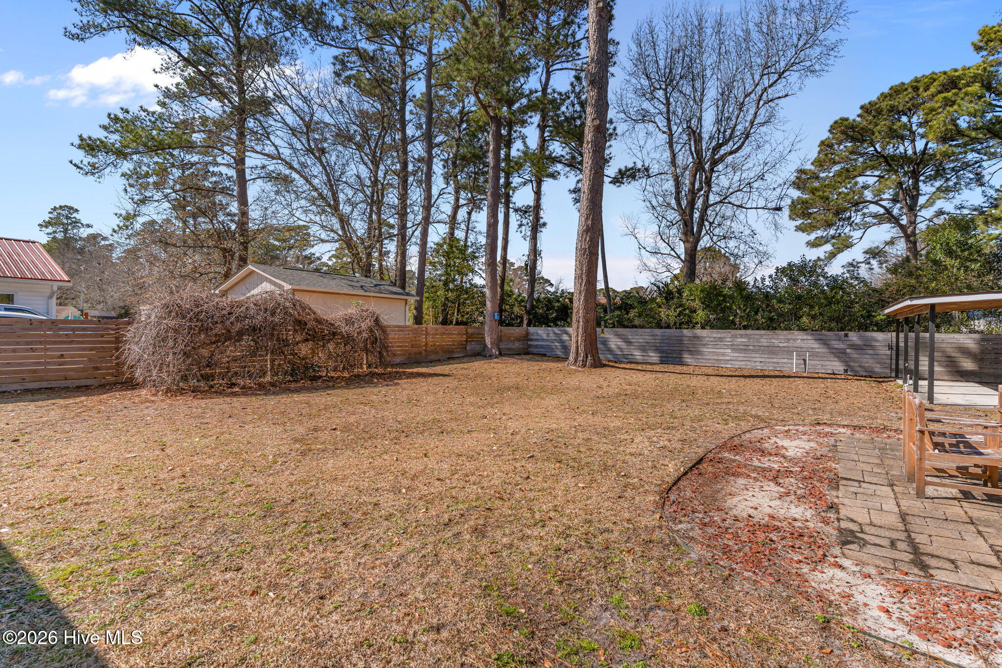 100552311 | Photo 49