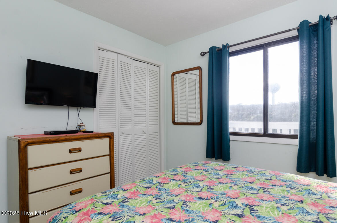 100517027 | Photo 38