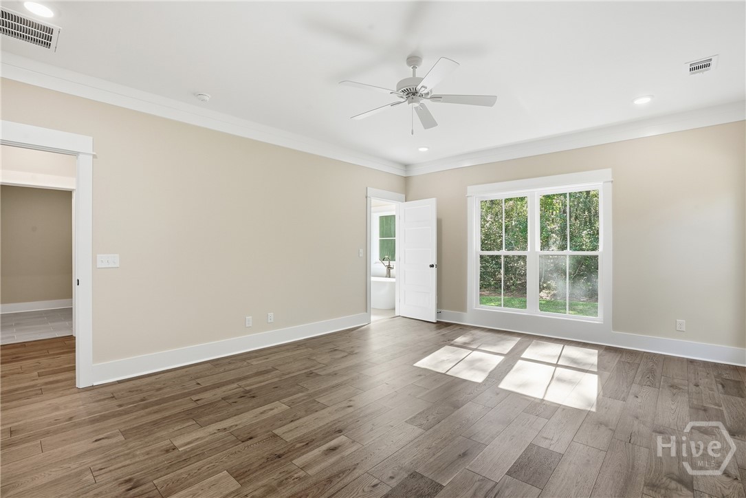 Primary suite